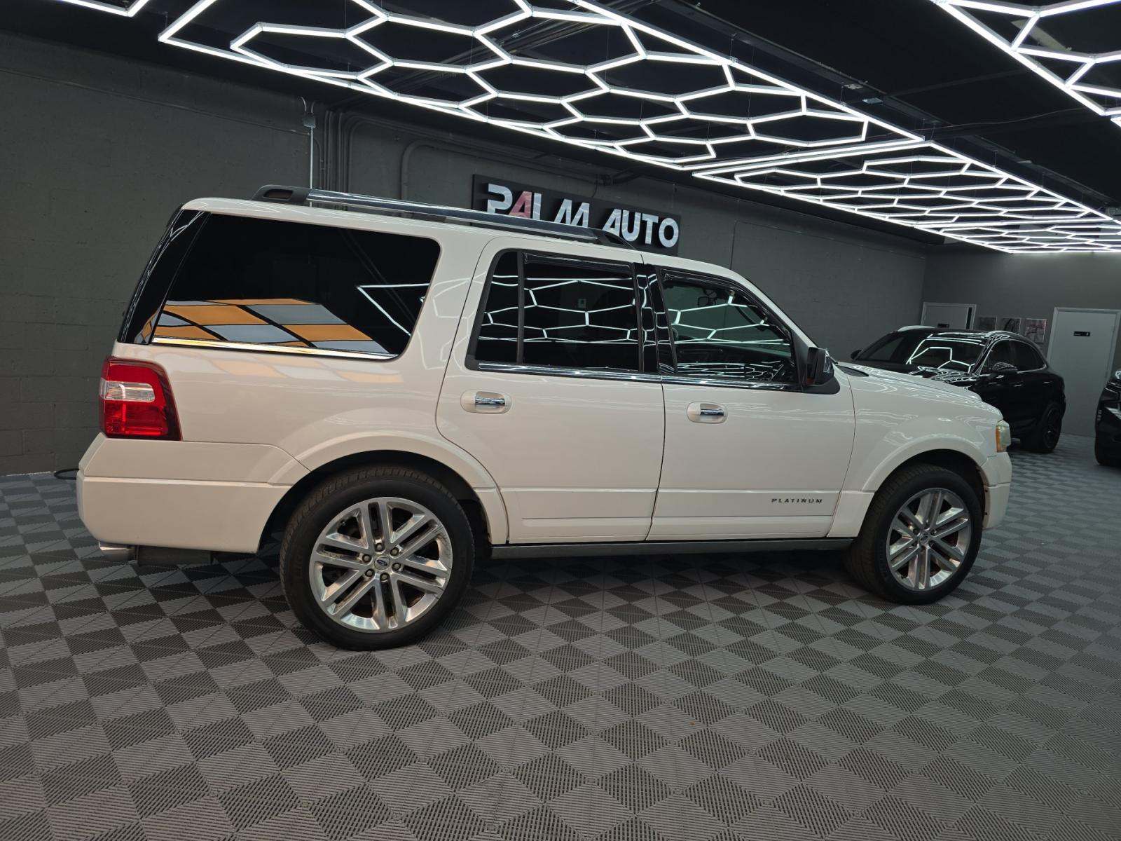 FORD EXPEDITION - 4