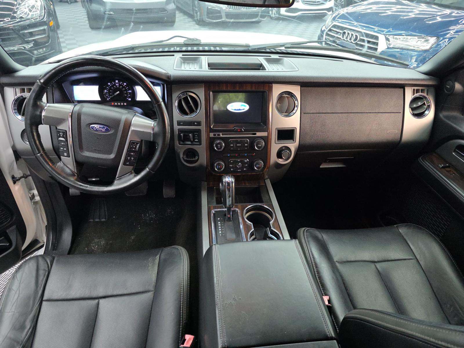 FORD EXPEDITION - 10