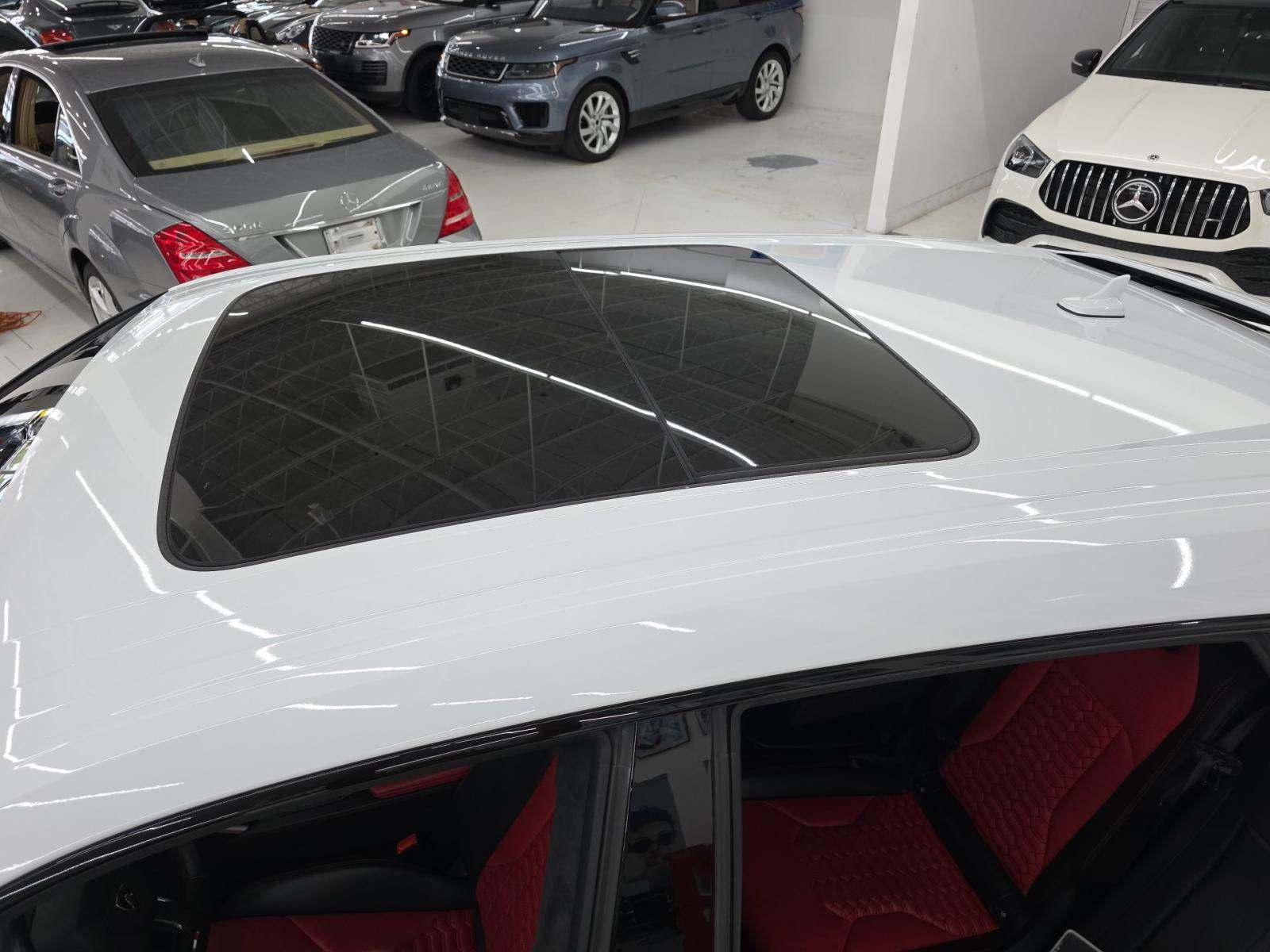 2021 Lamborghini Urus Base AWD