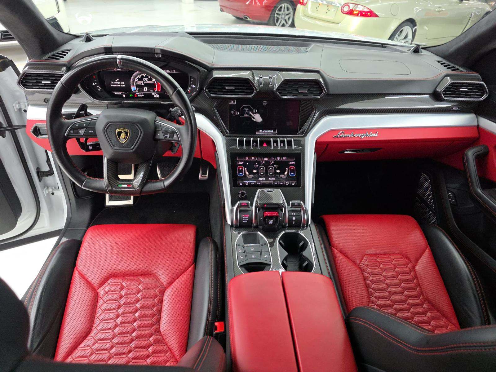 2021 Lamborghini Urus Base AWD