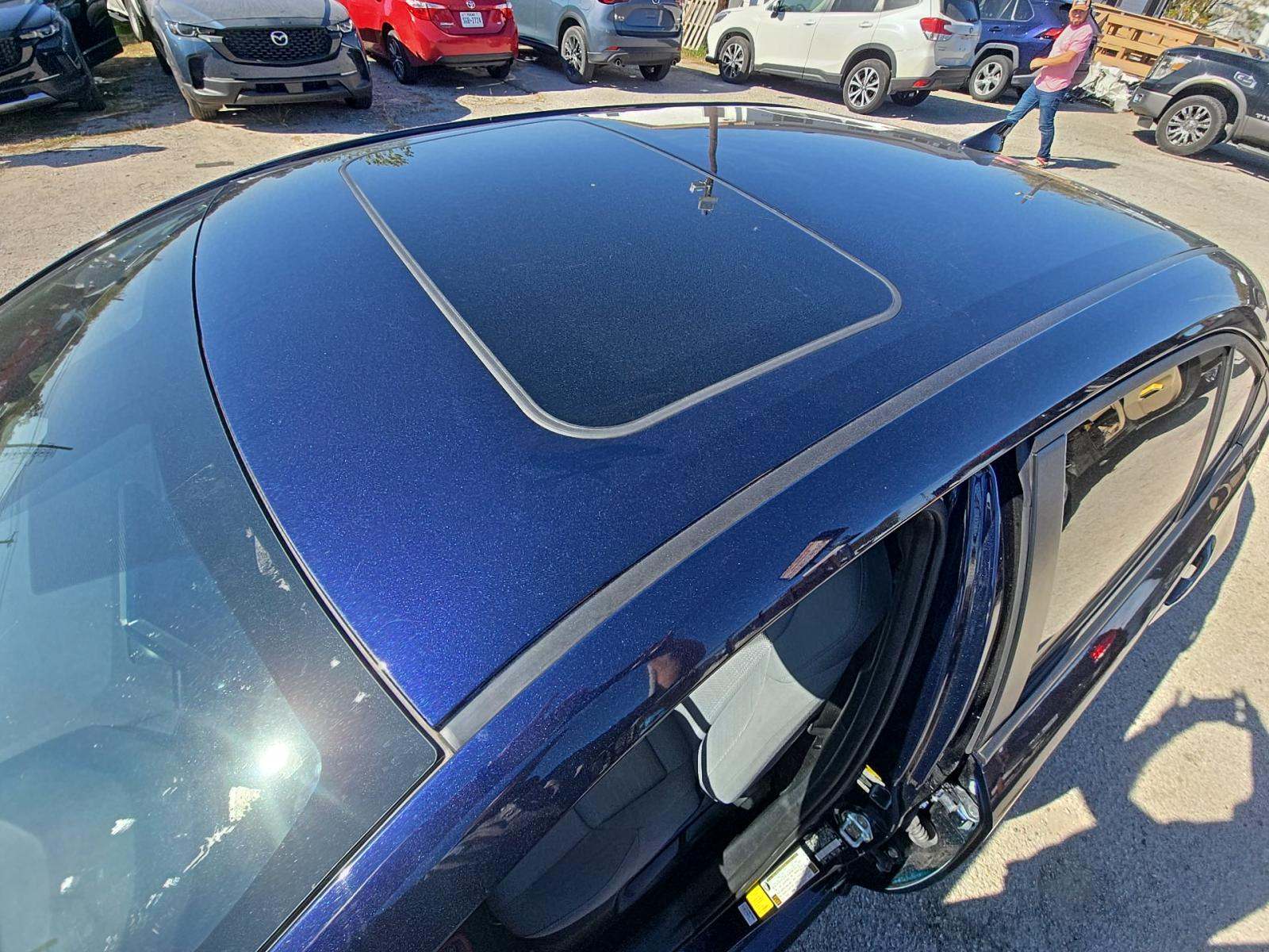 2025 Toyota Corolla Hybrid SE FWD