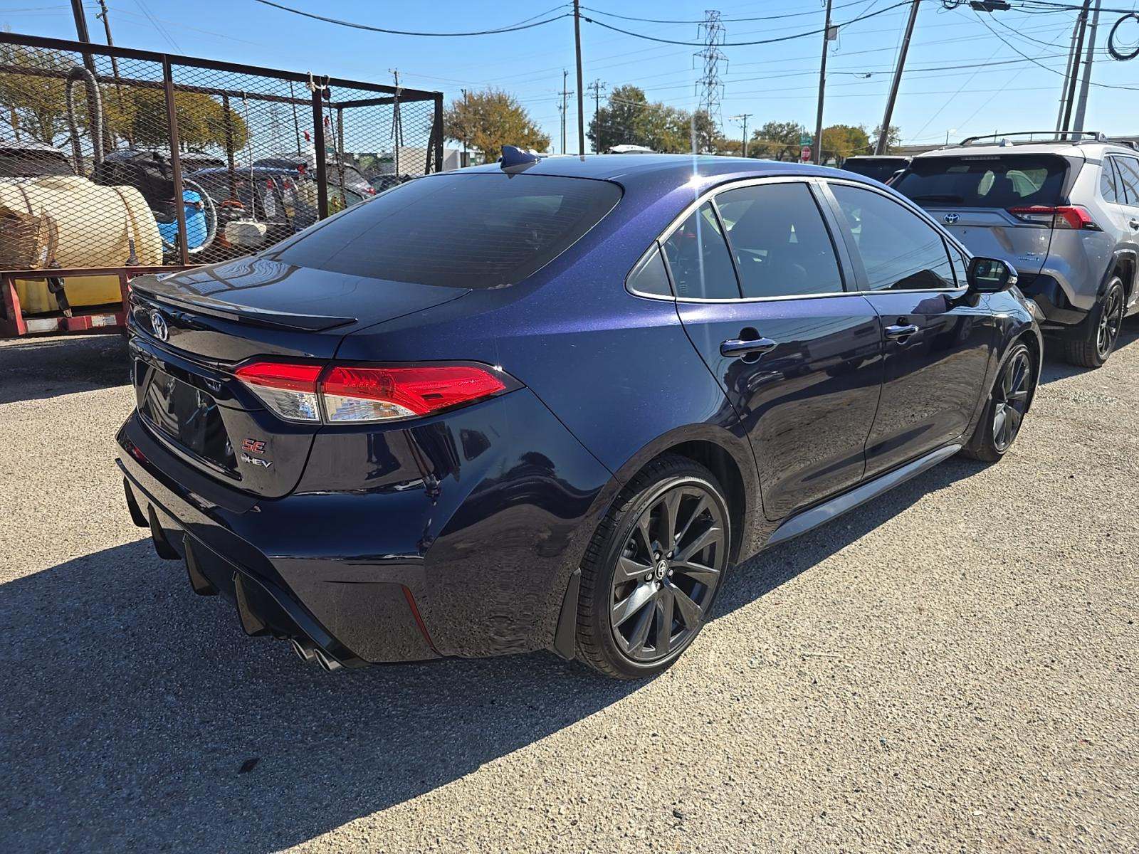 2025 Toyota Corolla Hybrid SE FWD