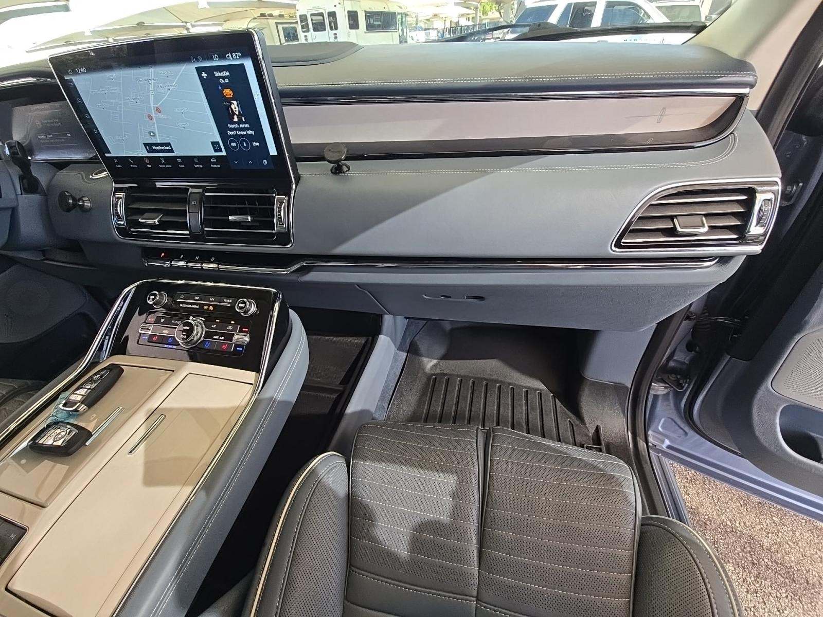 2023 Lincoln Navigator Black Label AWD