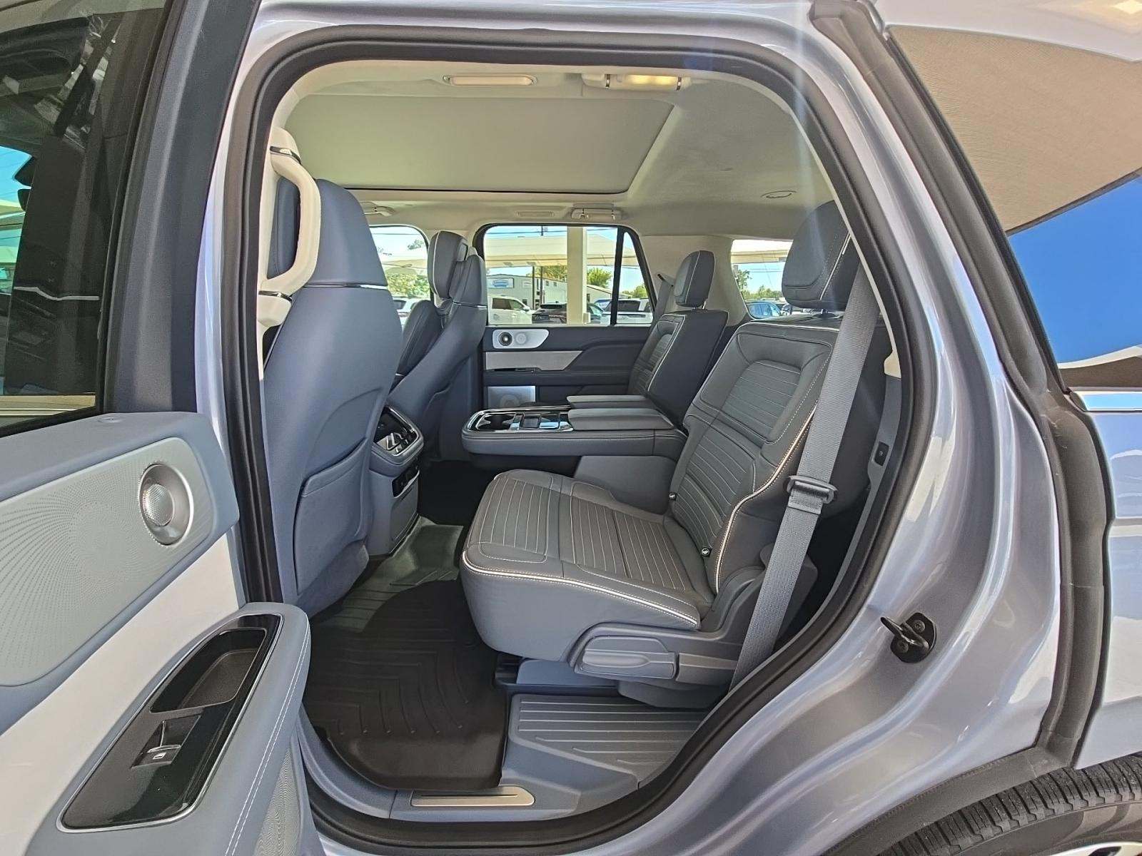 2023 Lincoln Navigator Black Label AWD