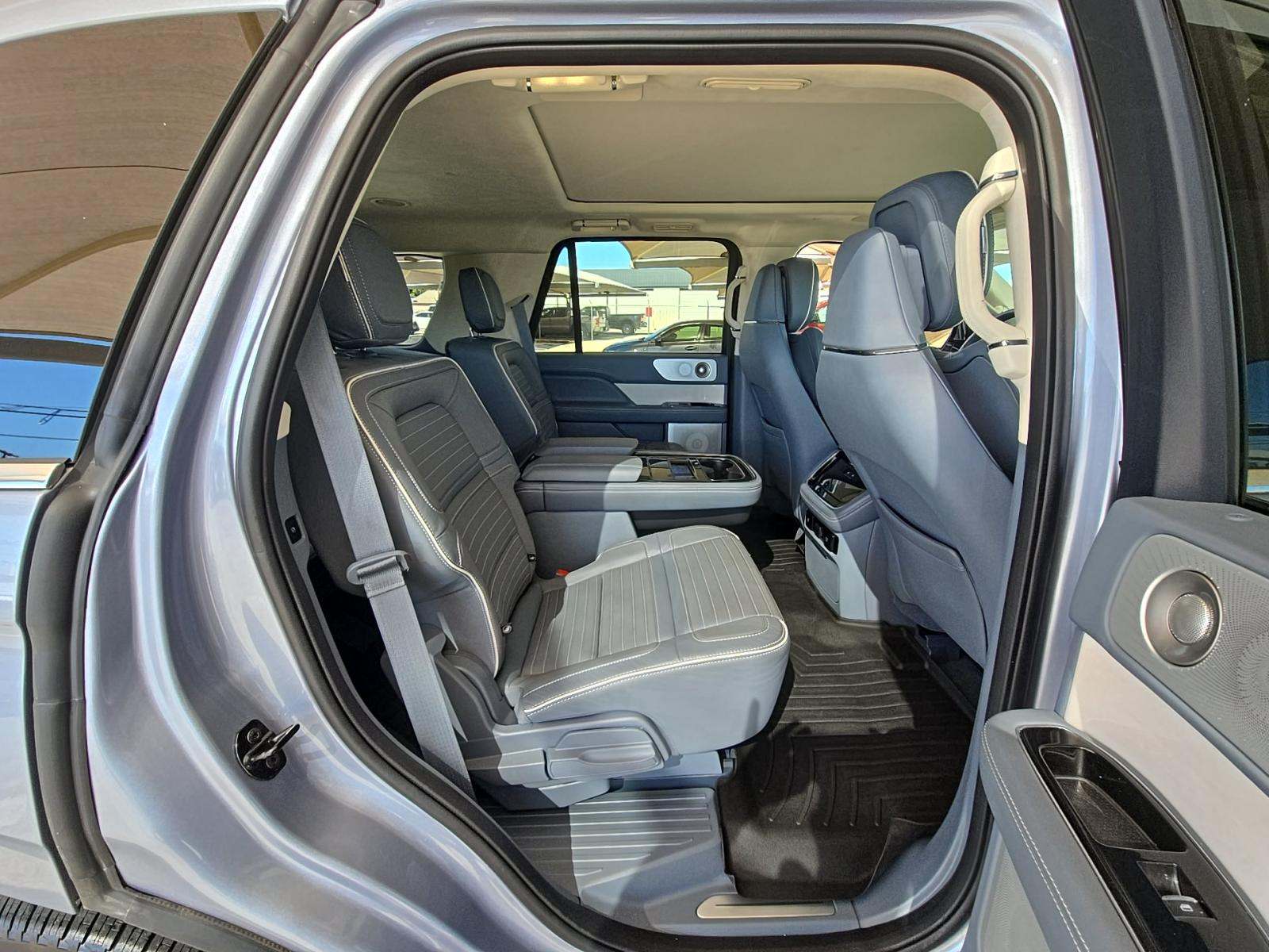 2023 Lincoln Navigator Black Label AWD