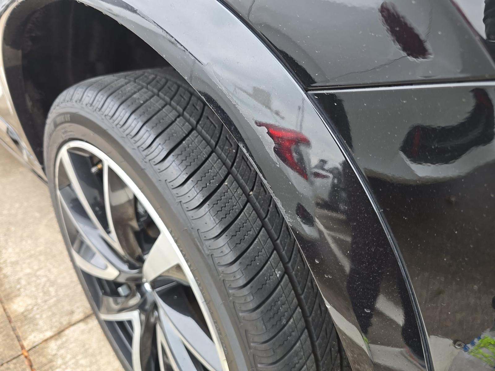 2022 Volvo XC90 T6 Momentum AWD