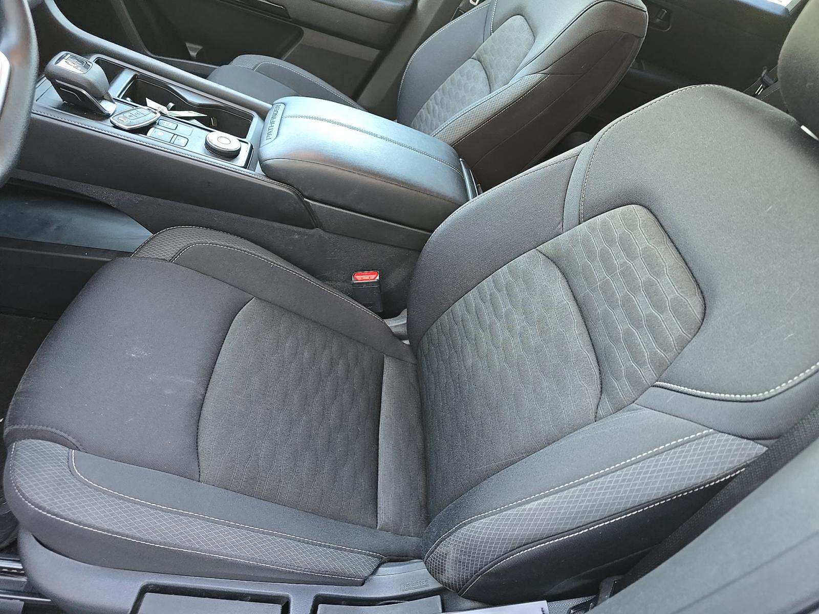 2024 Nissan Pathfinder S AWD