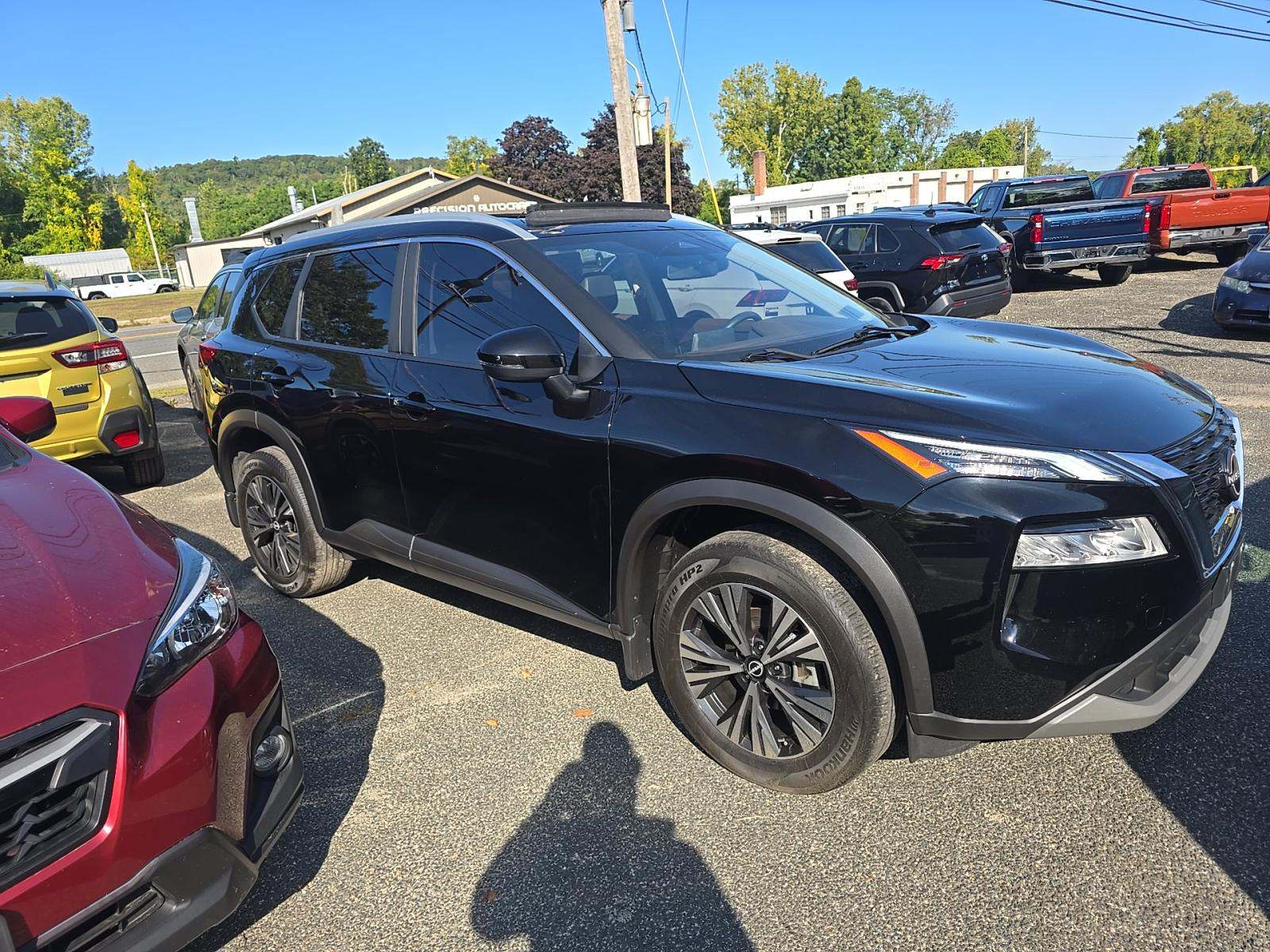 2022 Nissan Rogue SV AWD