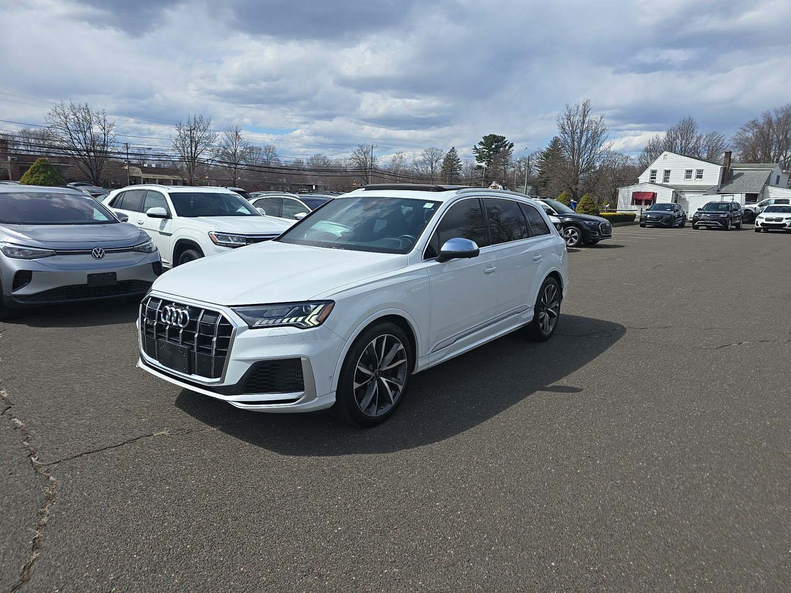 2022 Audi SQ7 Premium Plus AWD