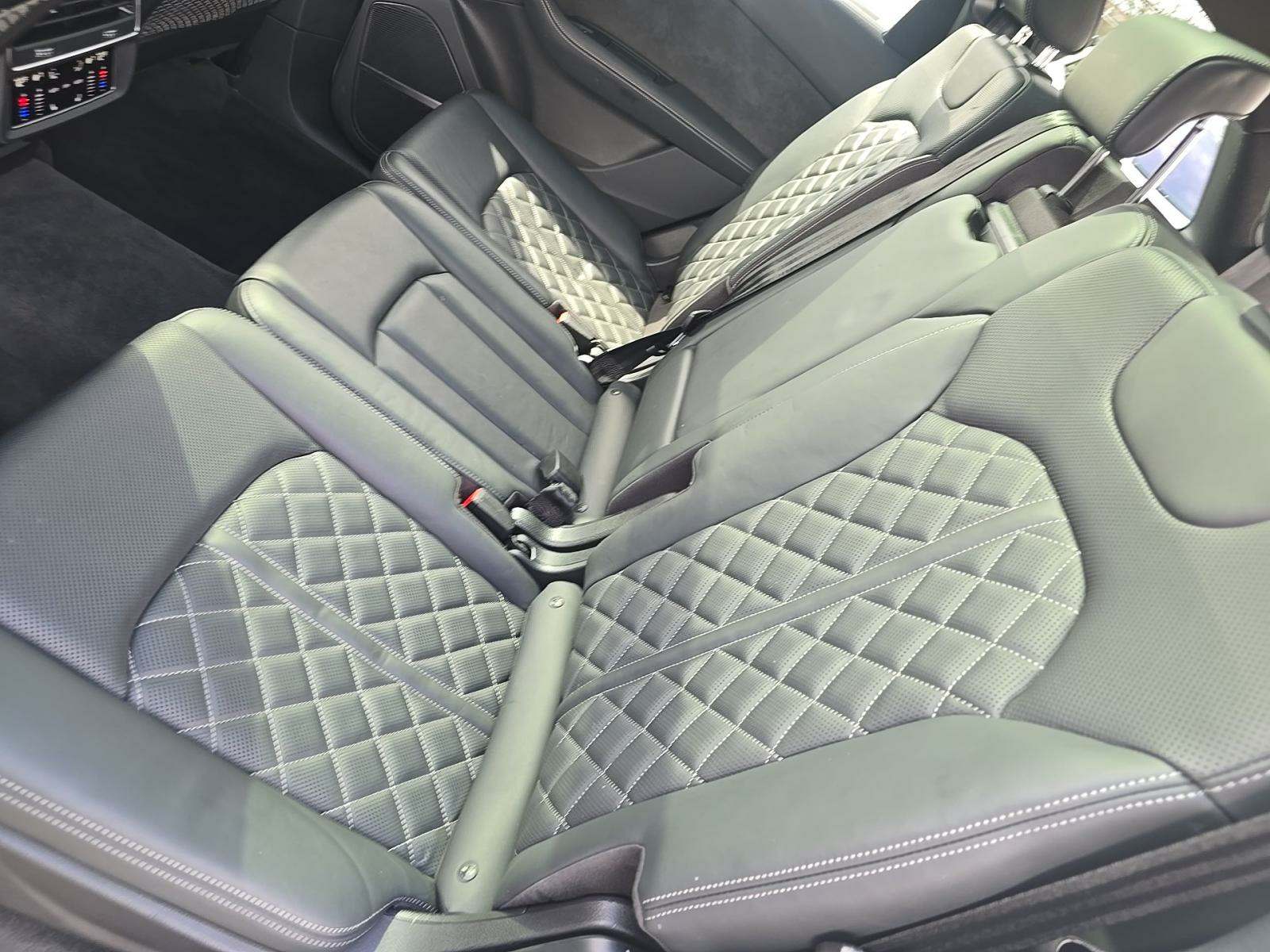 2022 Audi SQ7 Premium Plus AWD