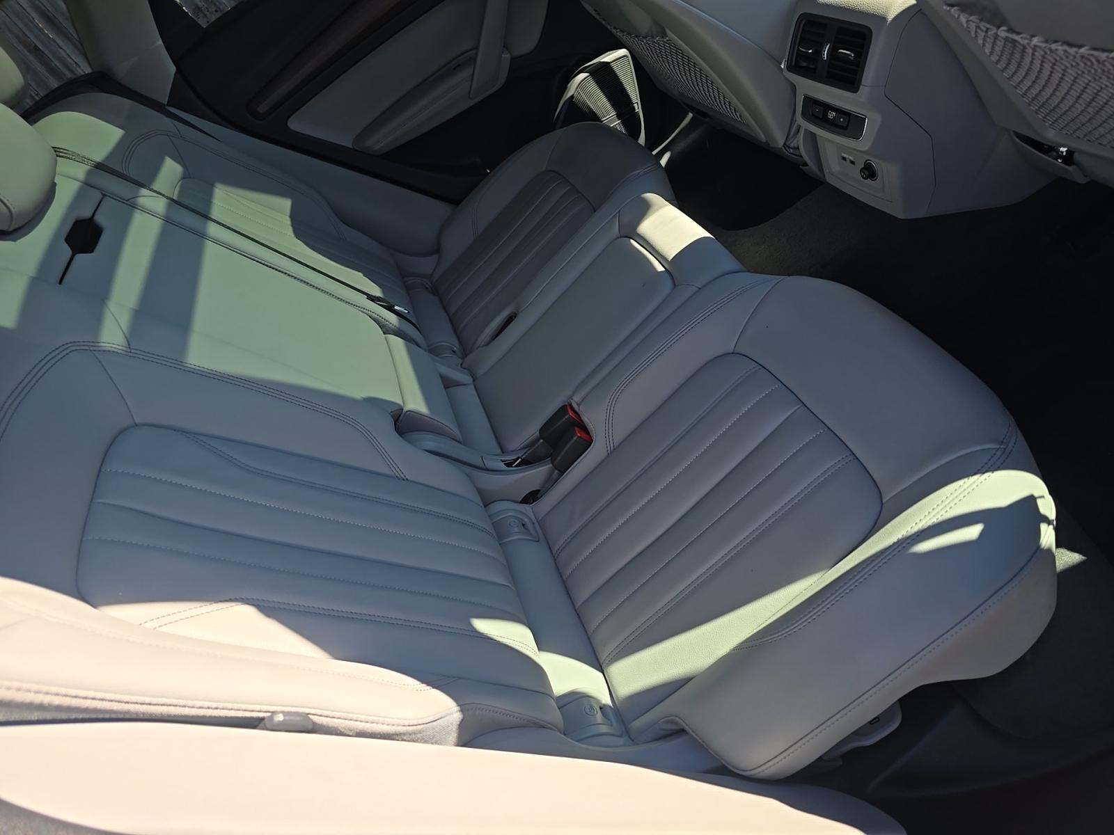 2022 Audi Q5 S line Premium Plus AWD