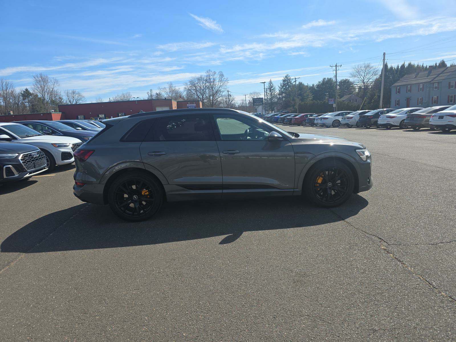 2022 Audi e-tron Chronos AWD