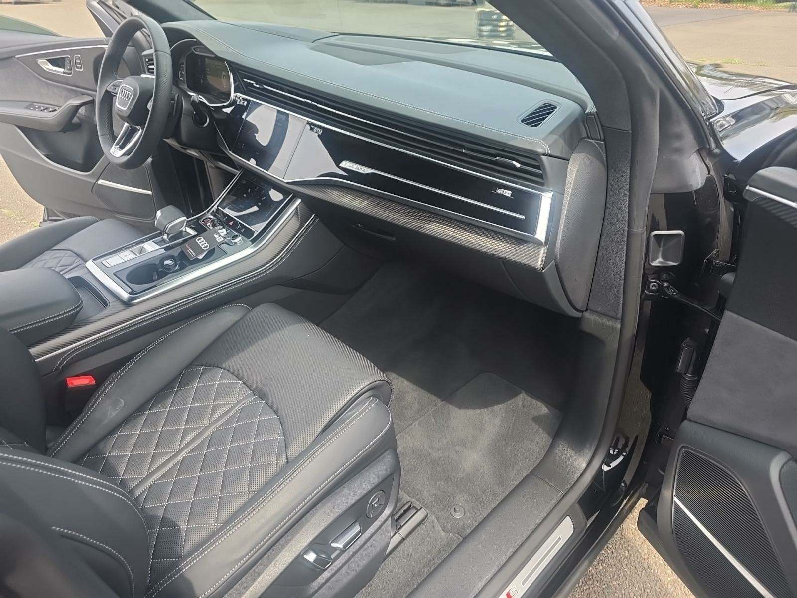 2024 Audi SQ8 Prestige AWD