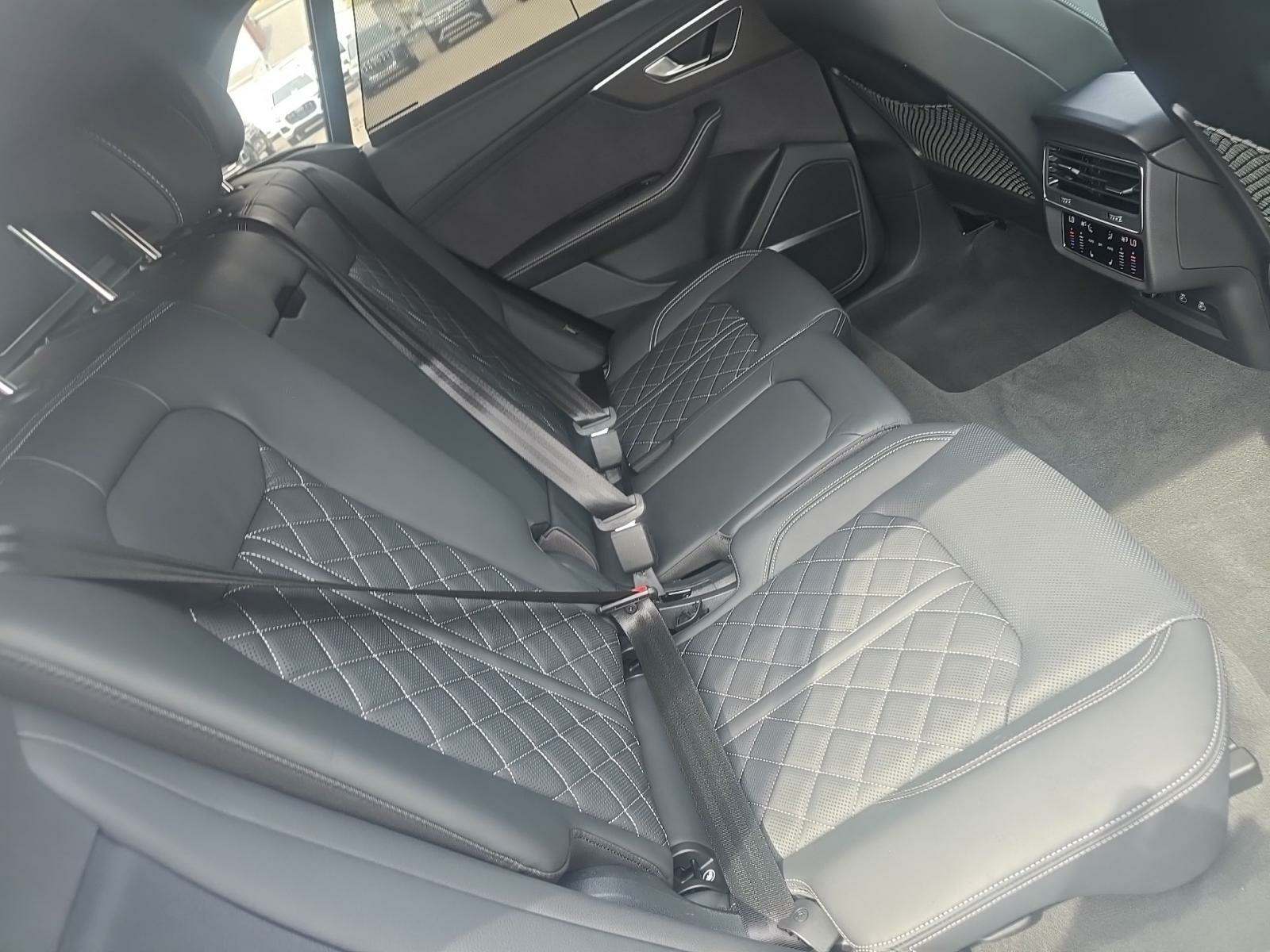 2024 Audi SQ8 Prestige AWD