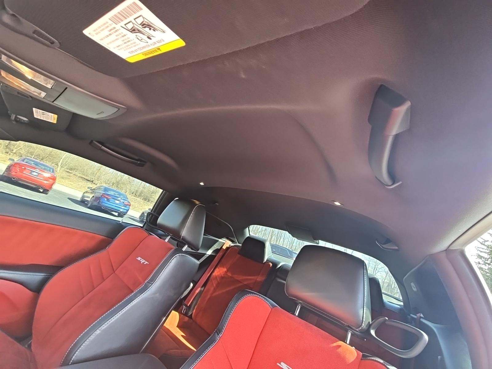 DODGE CHALLENGER - 7