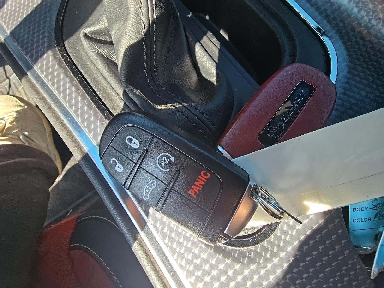 DODGE CHALLENGER - 4