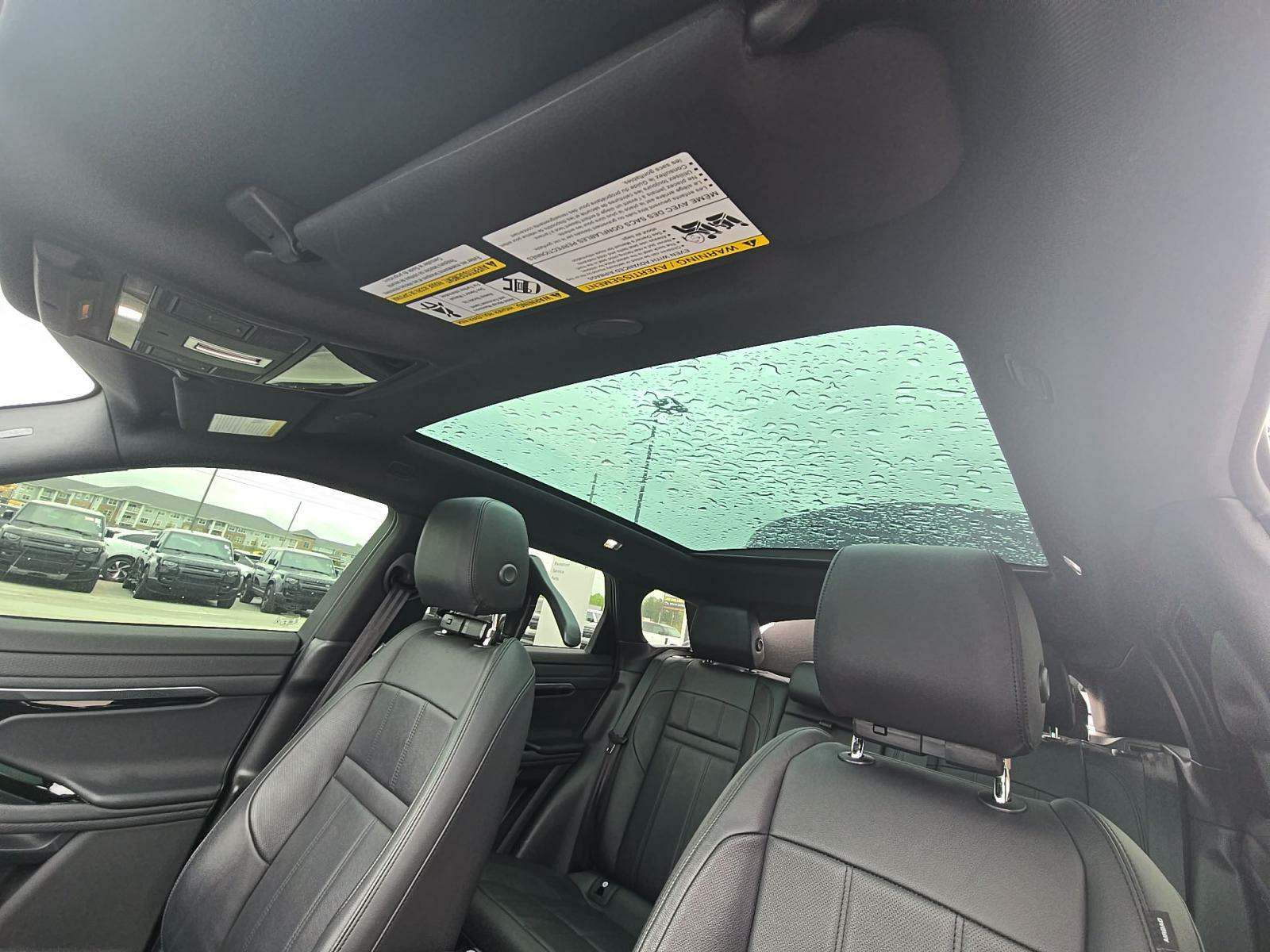 2023 Land Rover Range Rover Evoque R-Dynamic S AWD