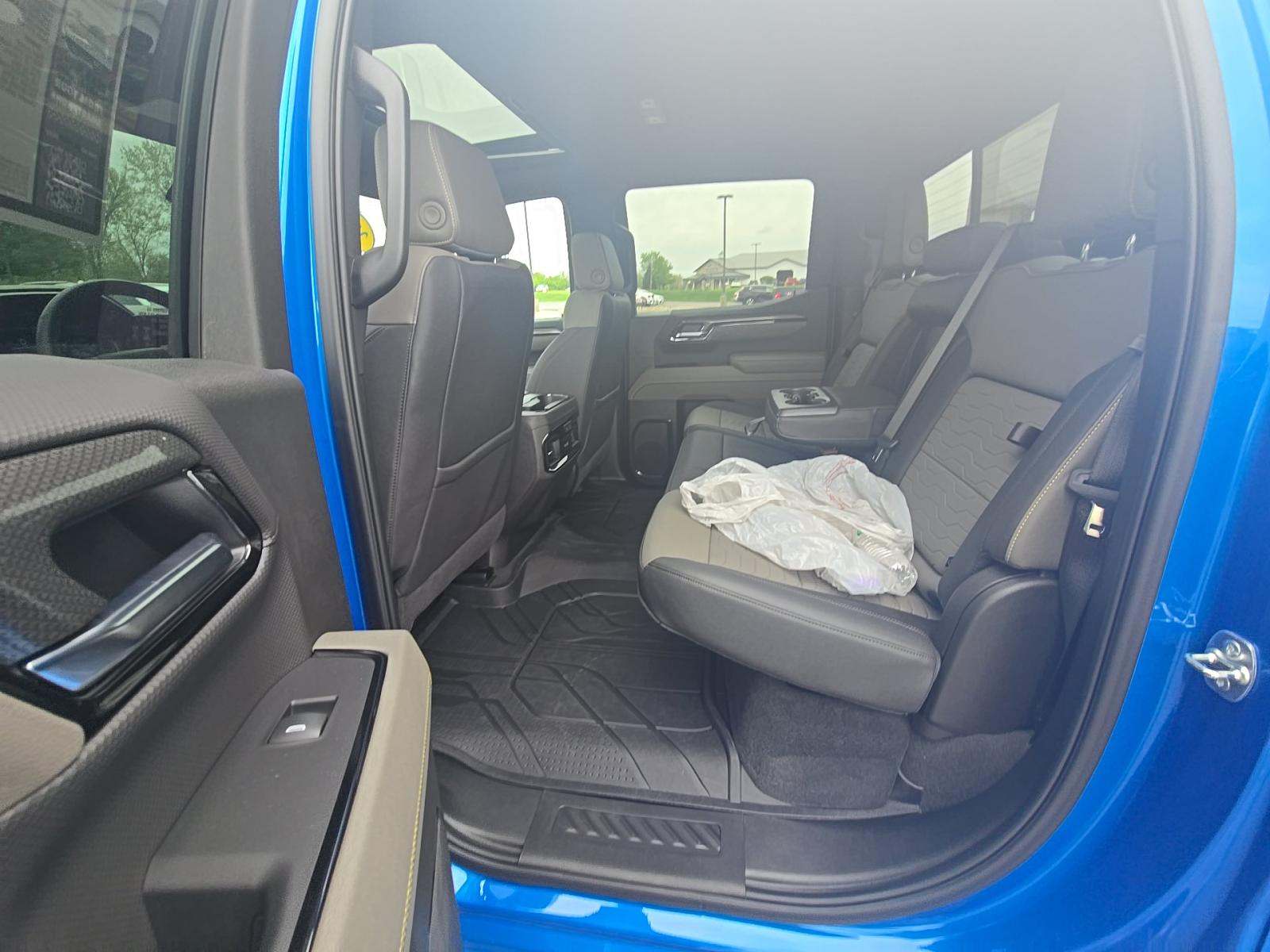 CHEVROLET SILVERADO - 9