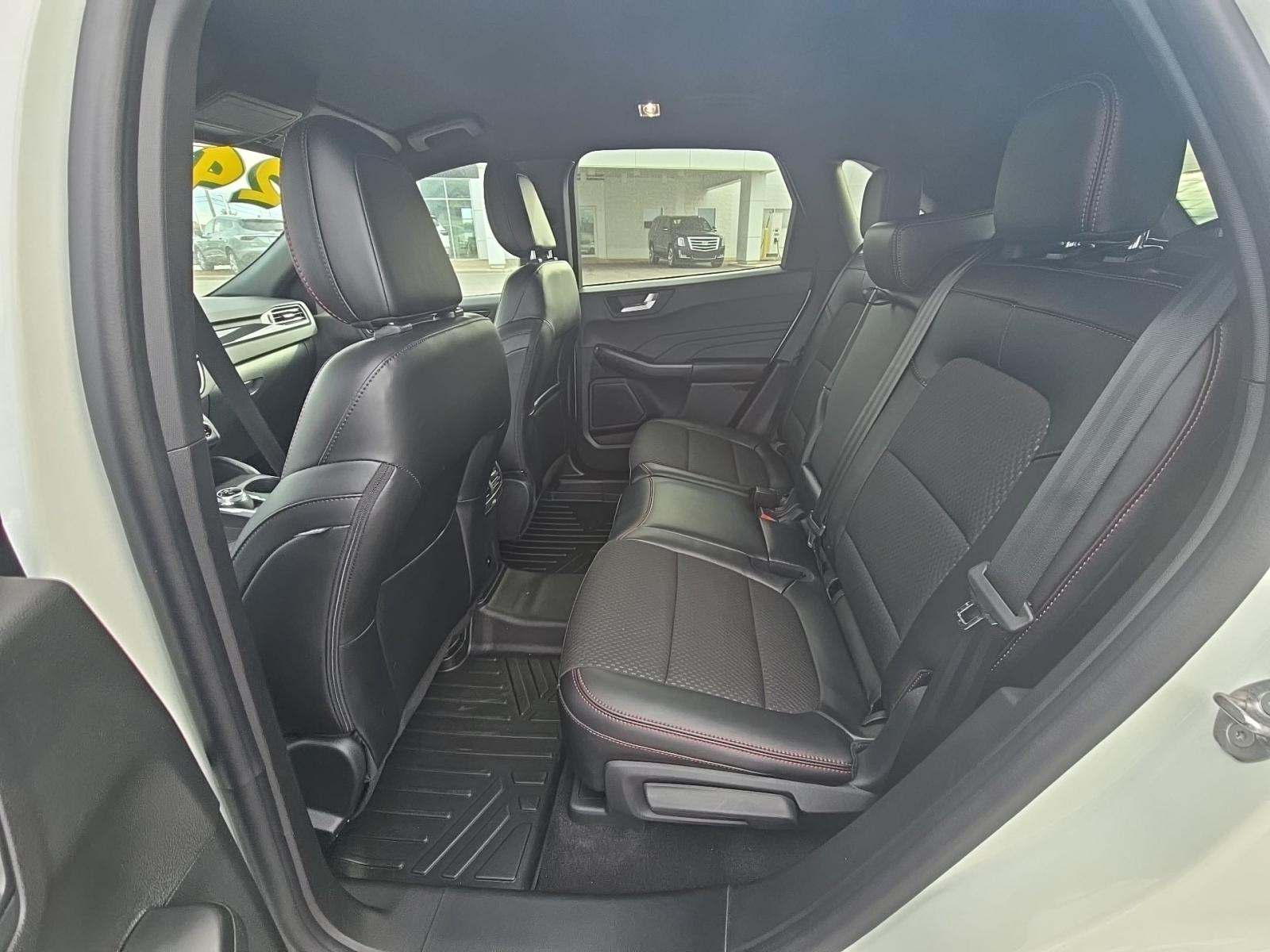 2024 Ford Escape Hybrid ST-Line FWD