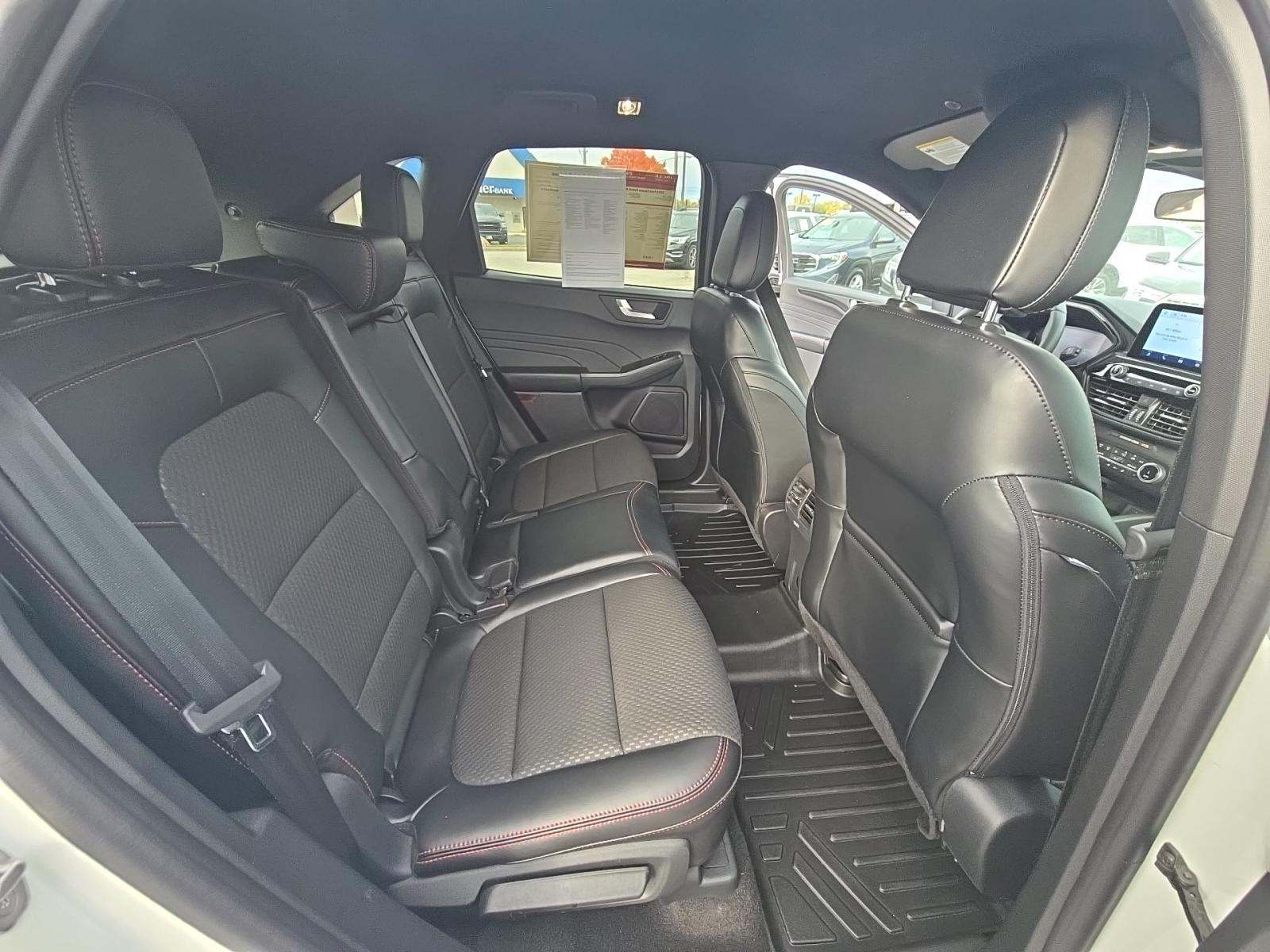 2024 Ford Escape Hybrid ST-Line FWD