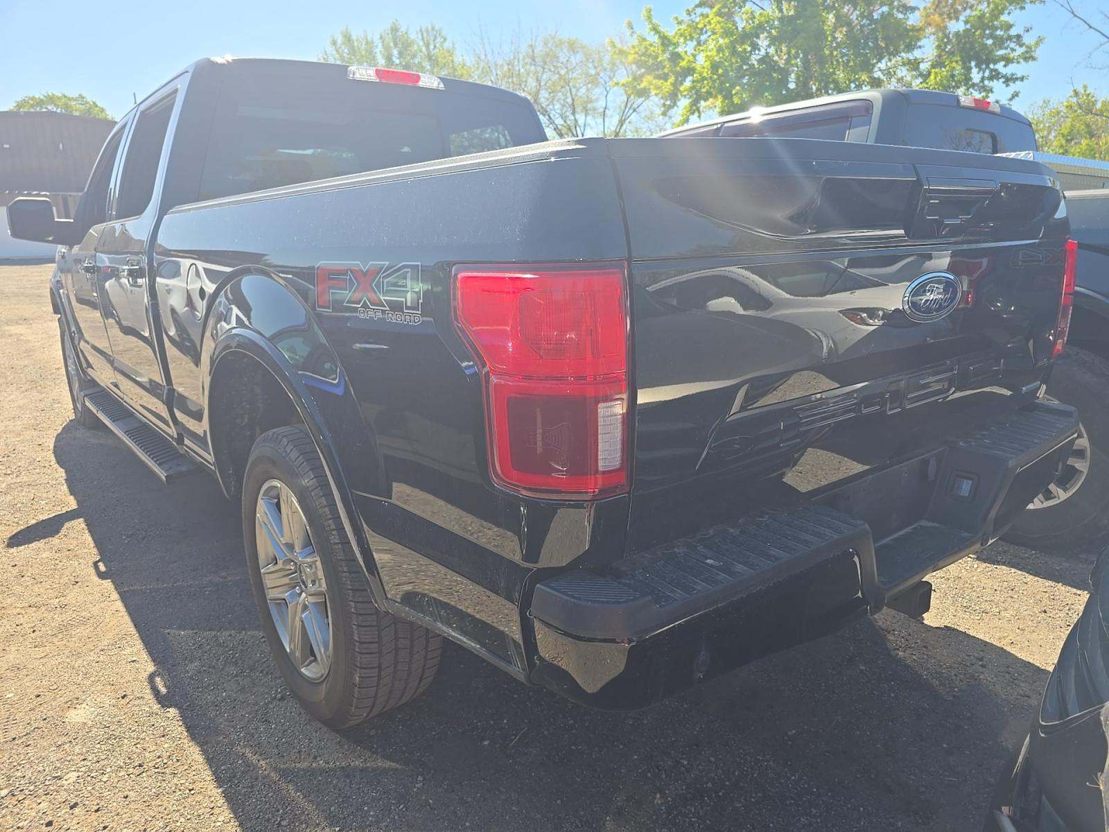 FORD F-150 - 2