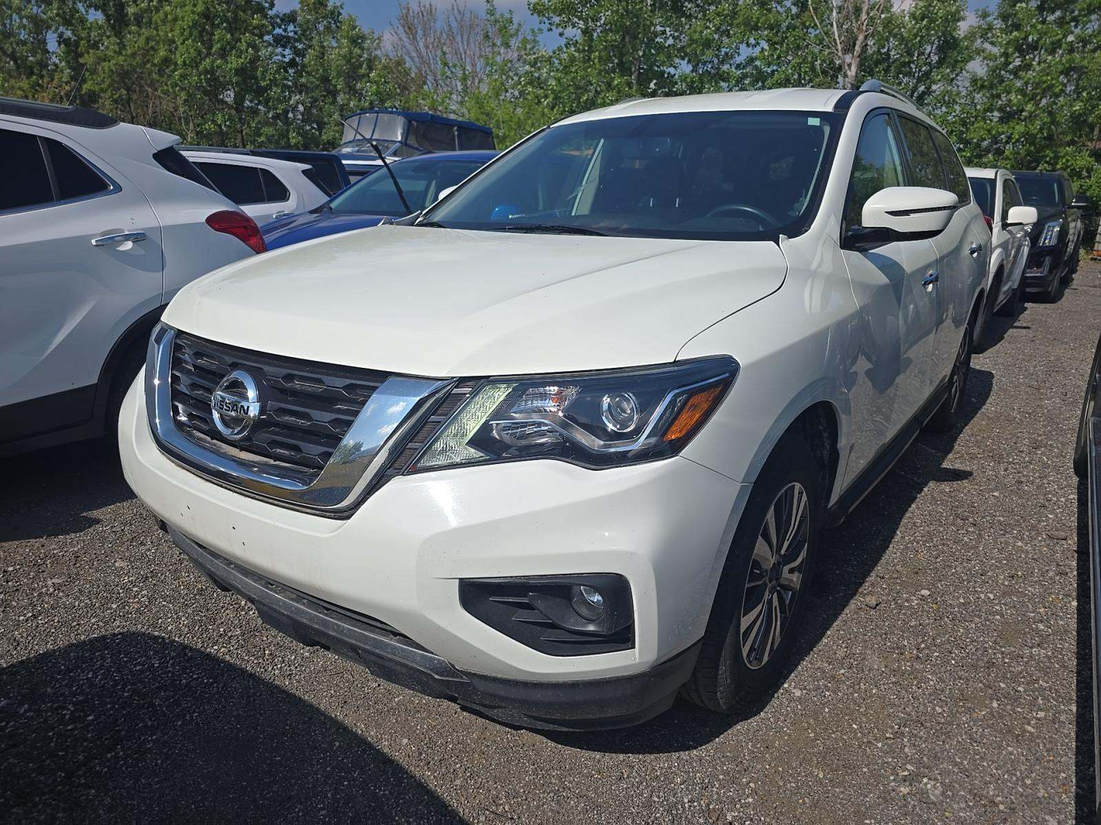 2020 Nissan Pathfinder SV AWD