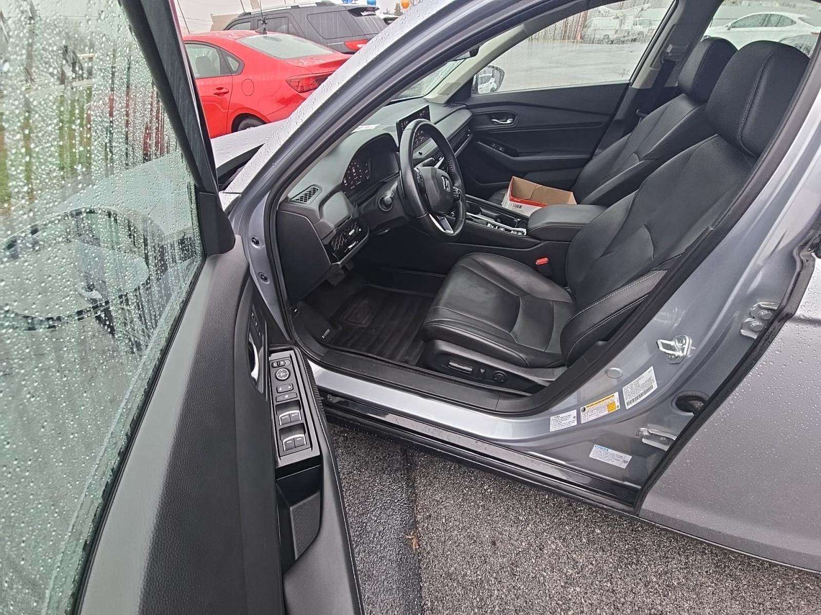 2023 Honda Accord Hybrid Touring FWD