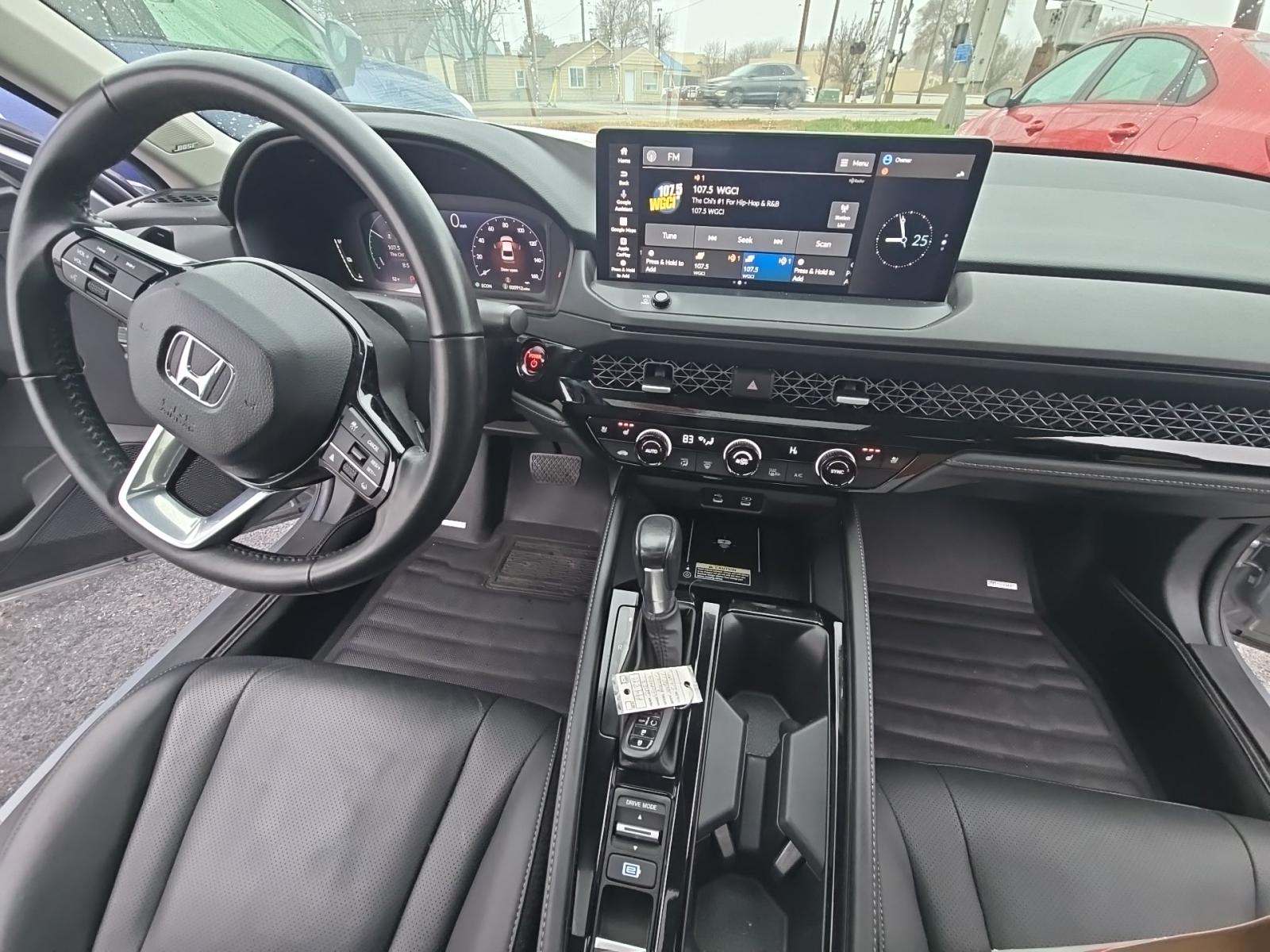2023 Honda Accord Hybrid Touring FWD