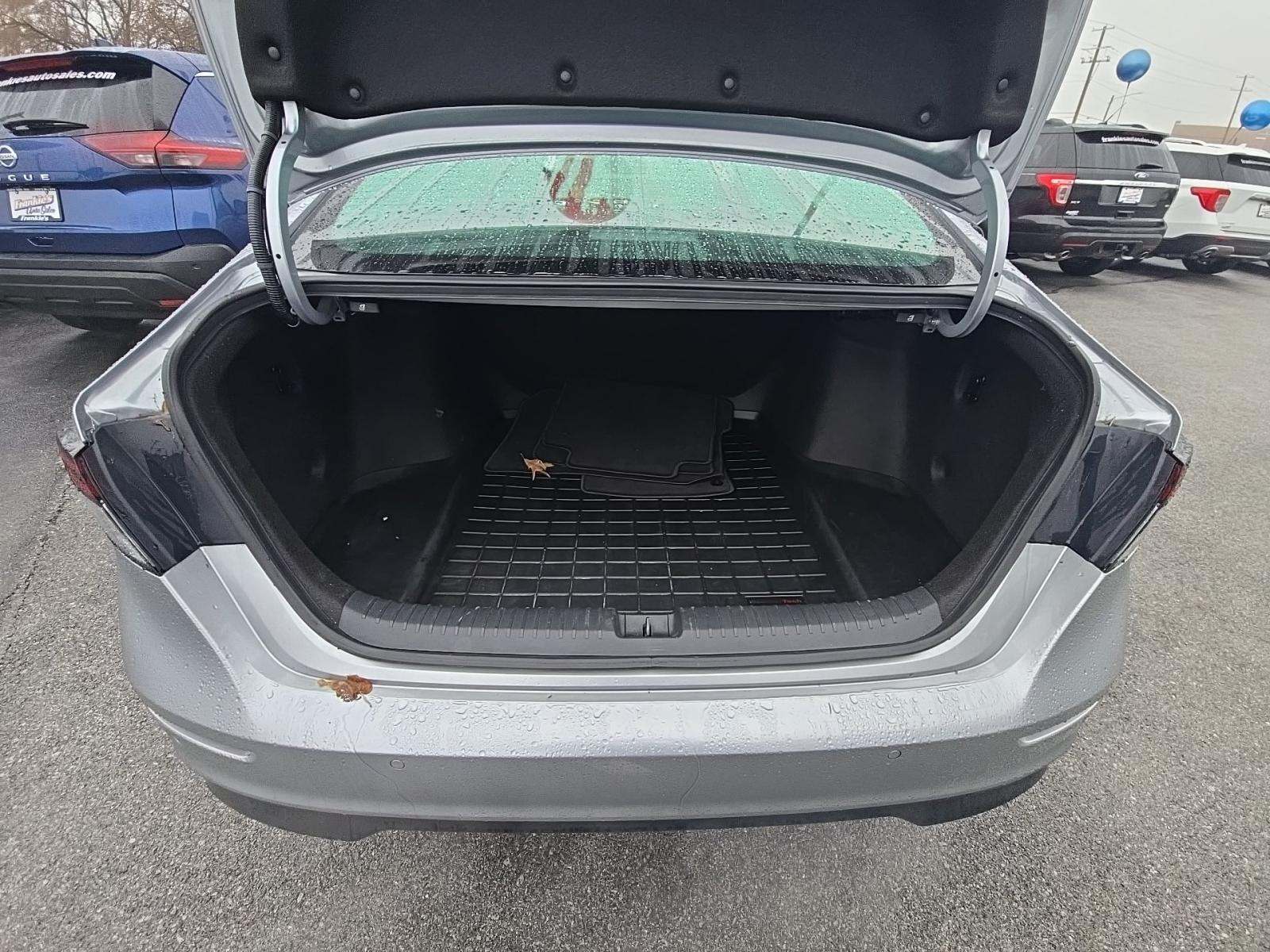 2023 Honda Accord Hybrid Touring FWD