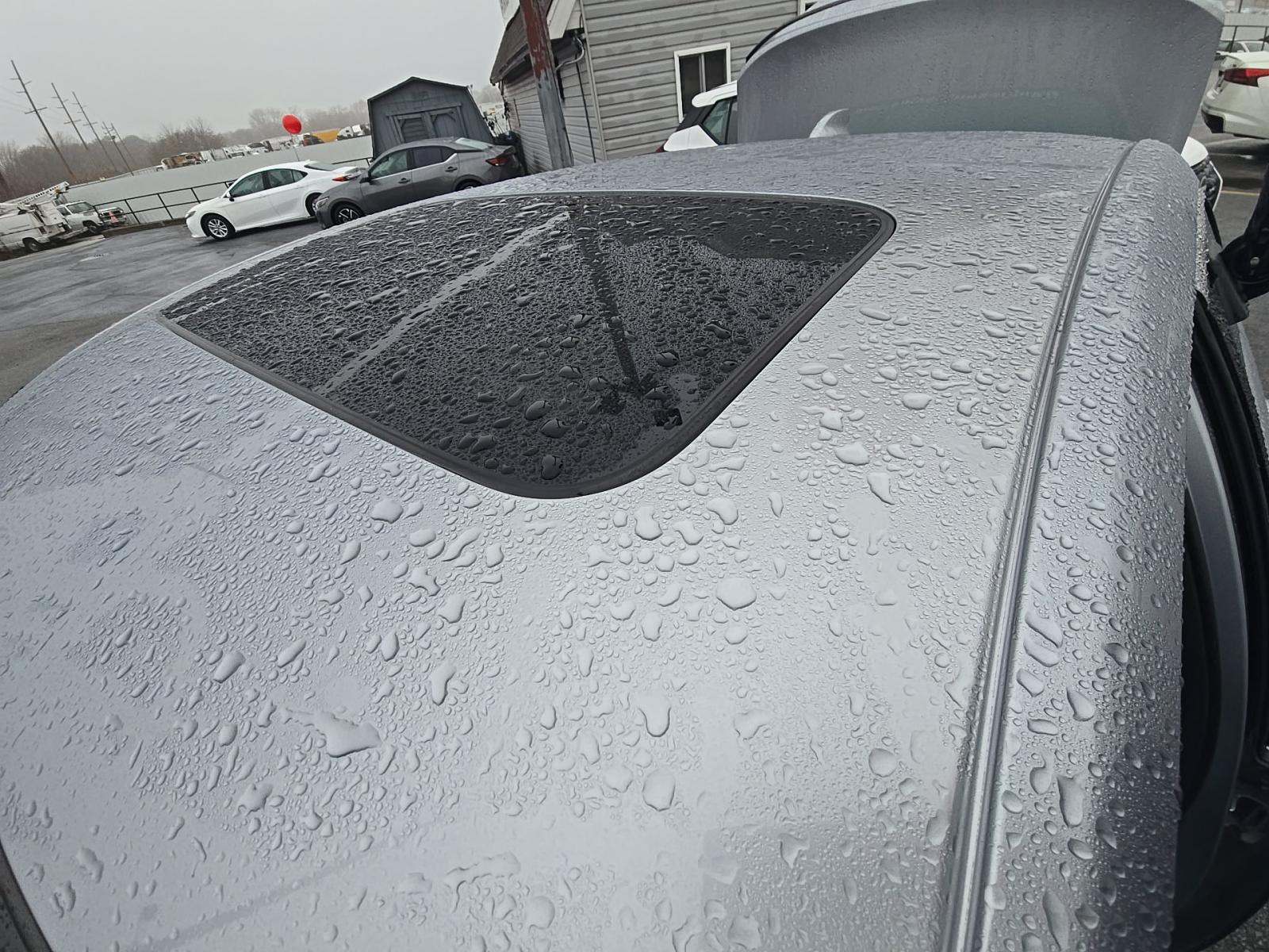 2023 Honda Accord Hybrid Touring FWD