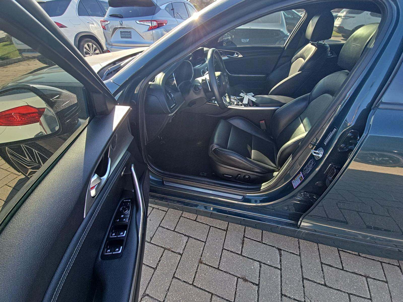 2022 Kia Stinger GT1 AWD