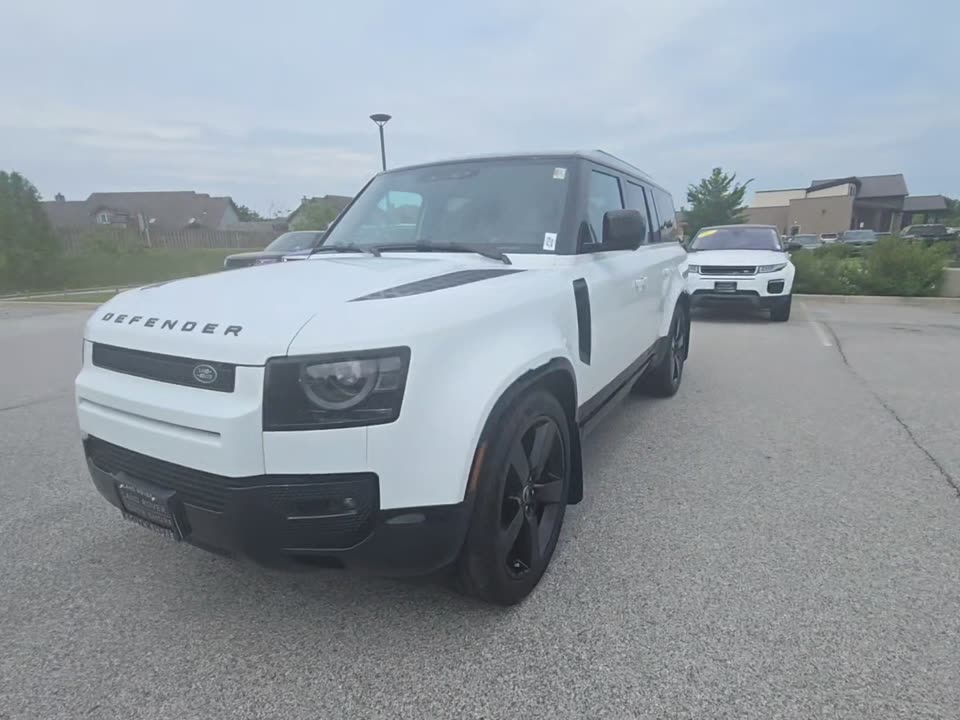 2024 Land Rover Defender 130 X-Dynamic SE AWD