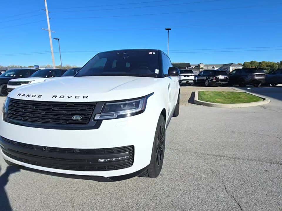 2023 Land Rover Range Rover SE AWD
