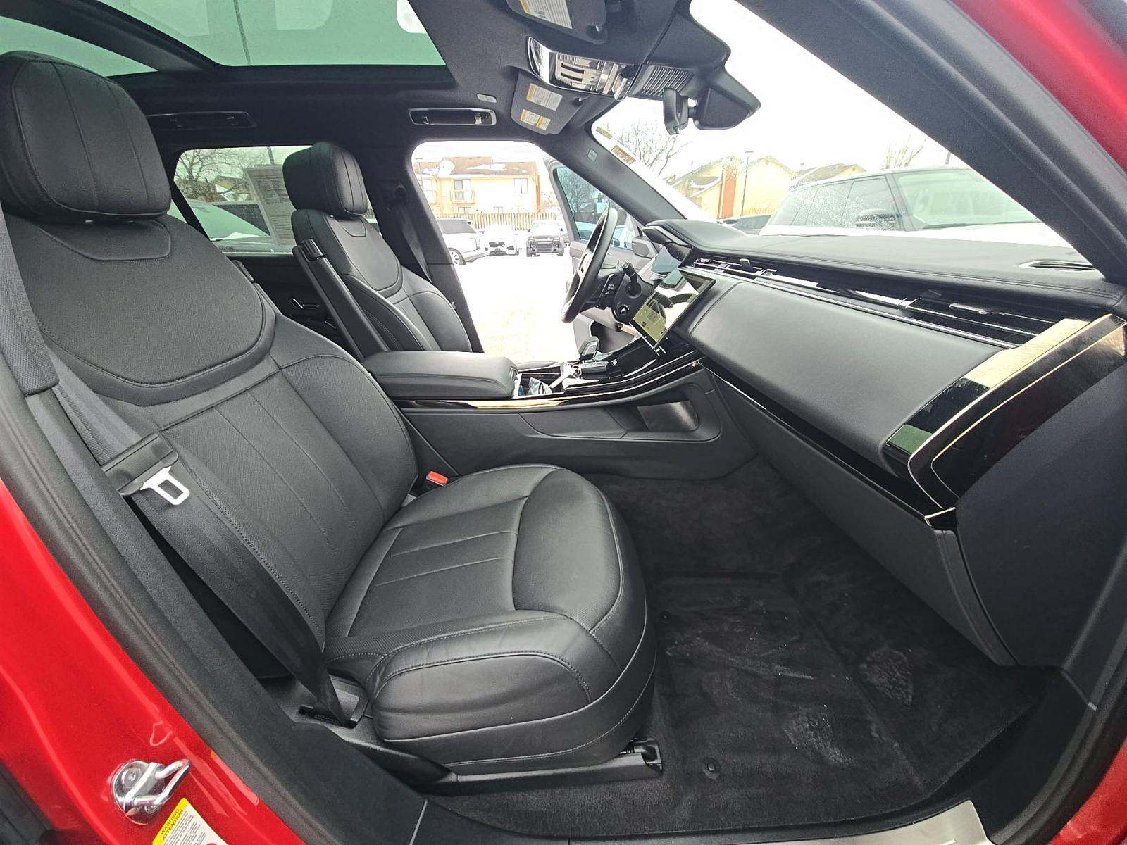 2025 Land Rover Range Rover Sport SE AWD