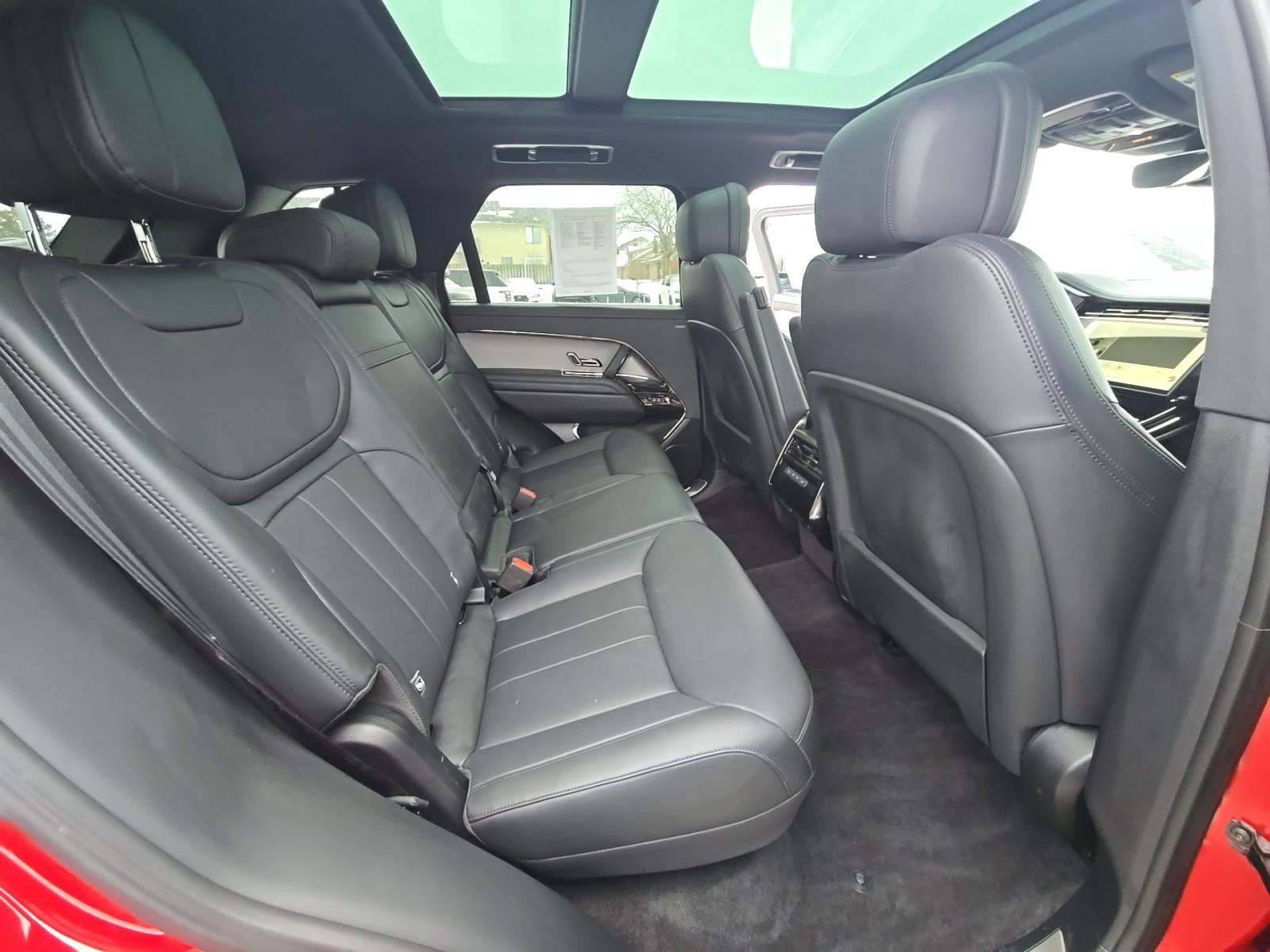 2025 Land Rover Range Rover Sport SE AWD