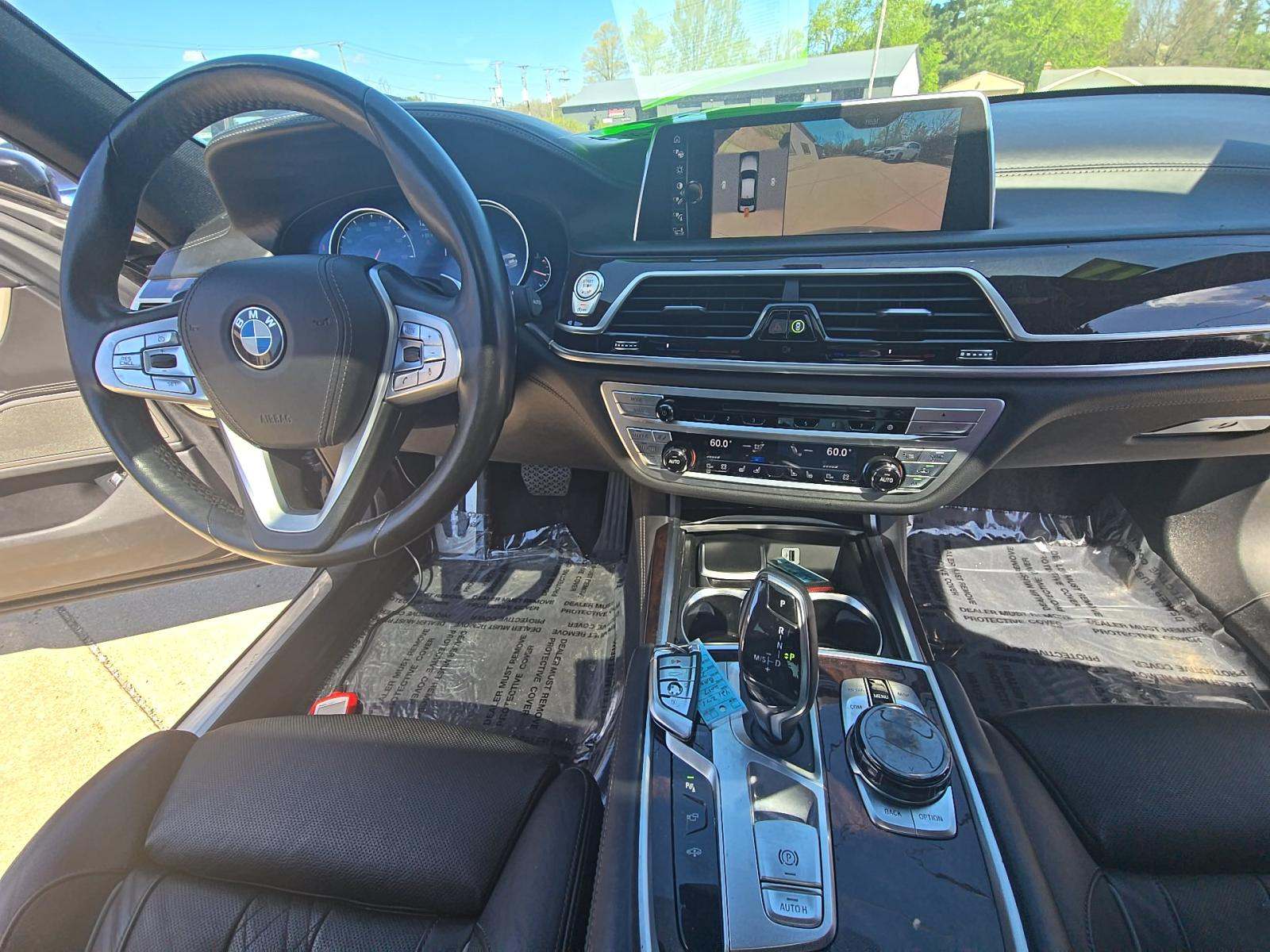 2017 BMW 7 Series 750i xDrive AWD