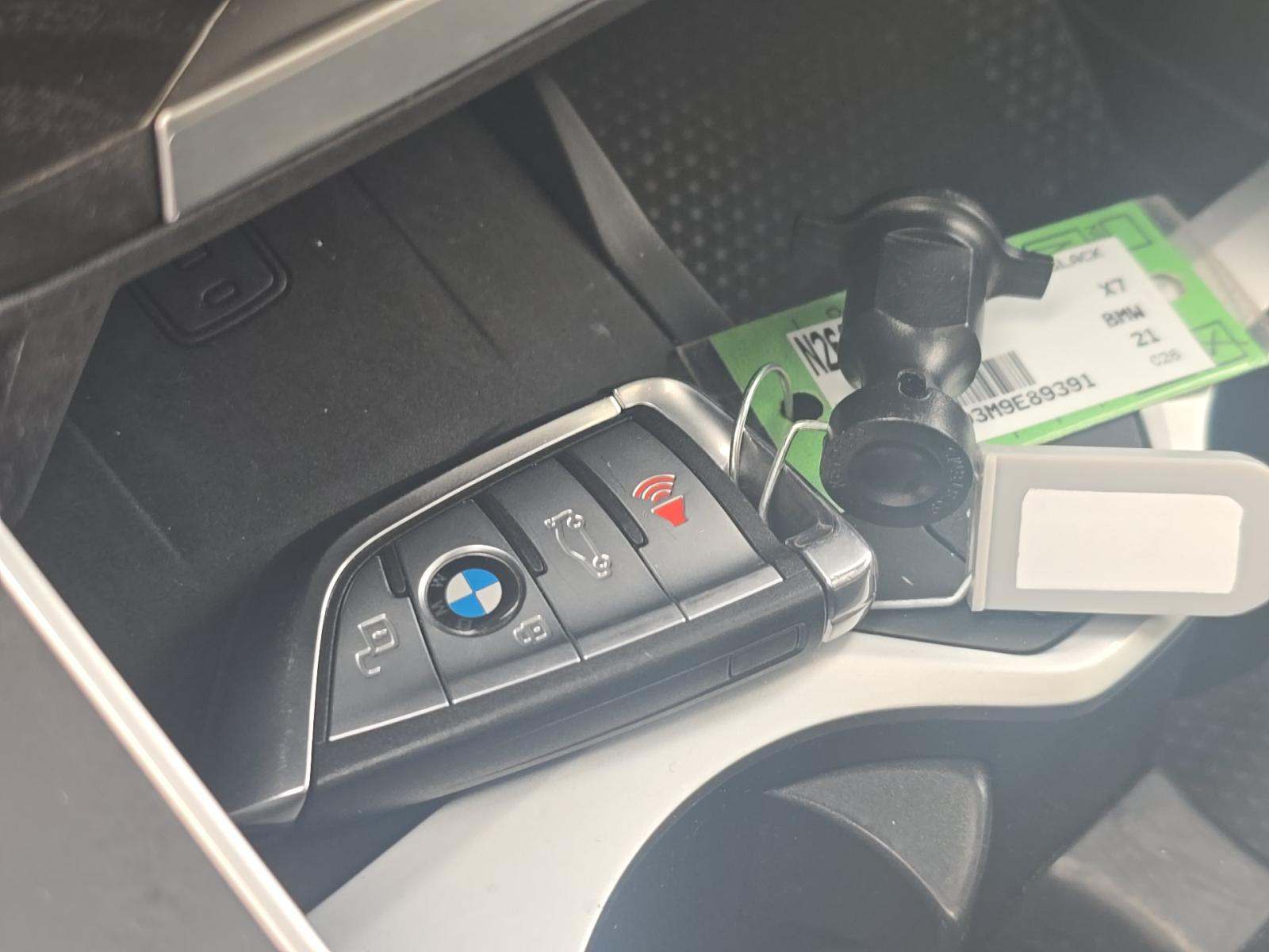 2021 BMW X7 M50i AWD