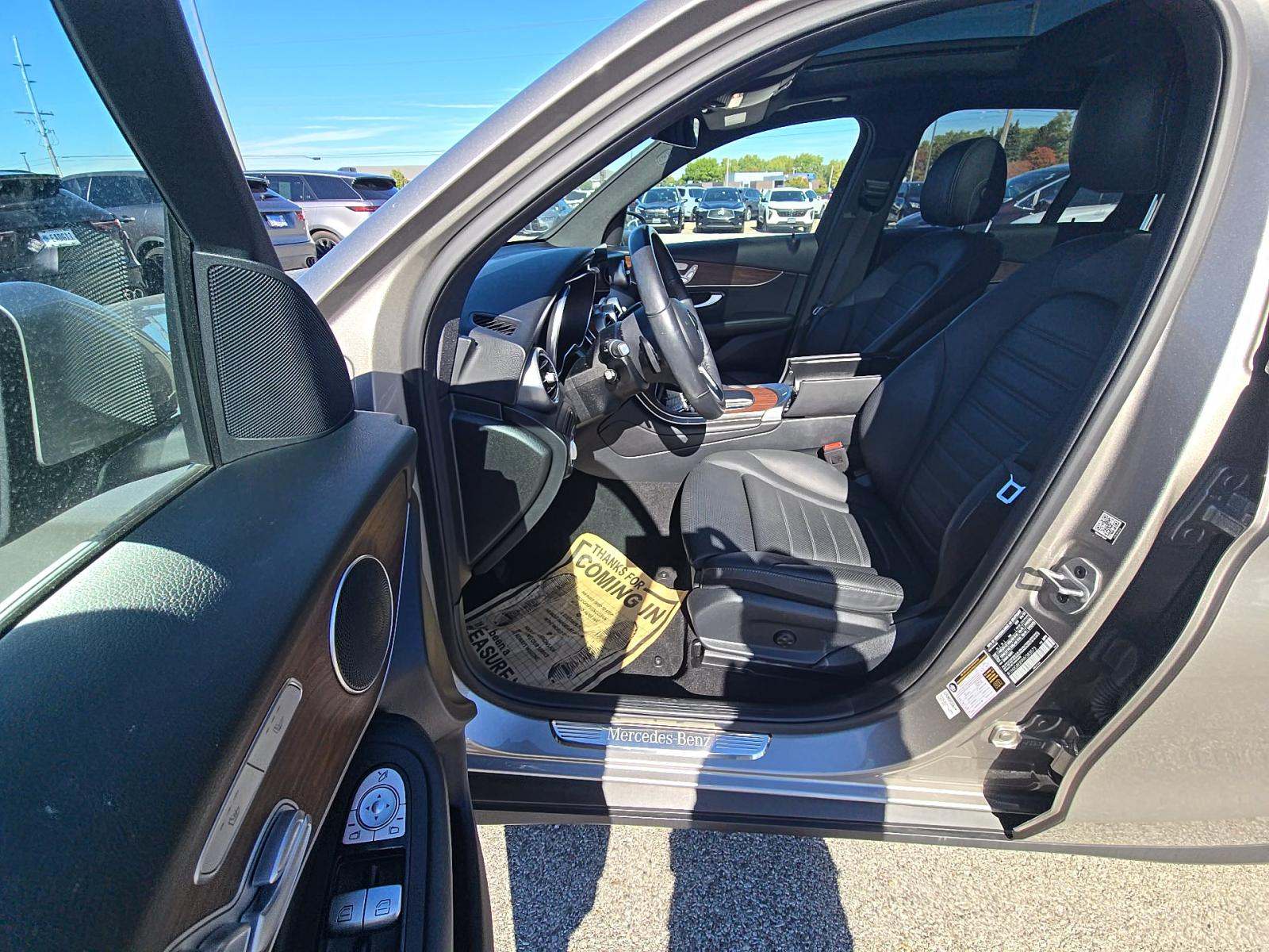 2022 Mercedes-Benz GLC GLC 300 AWD