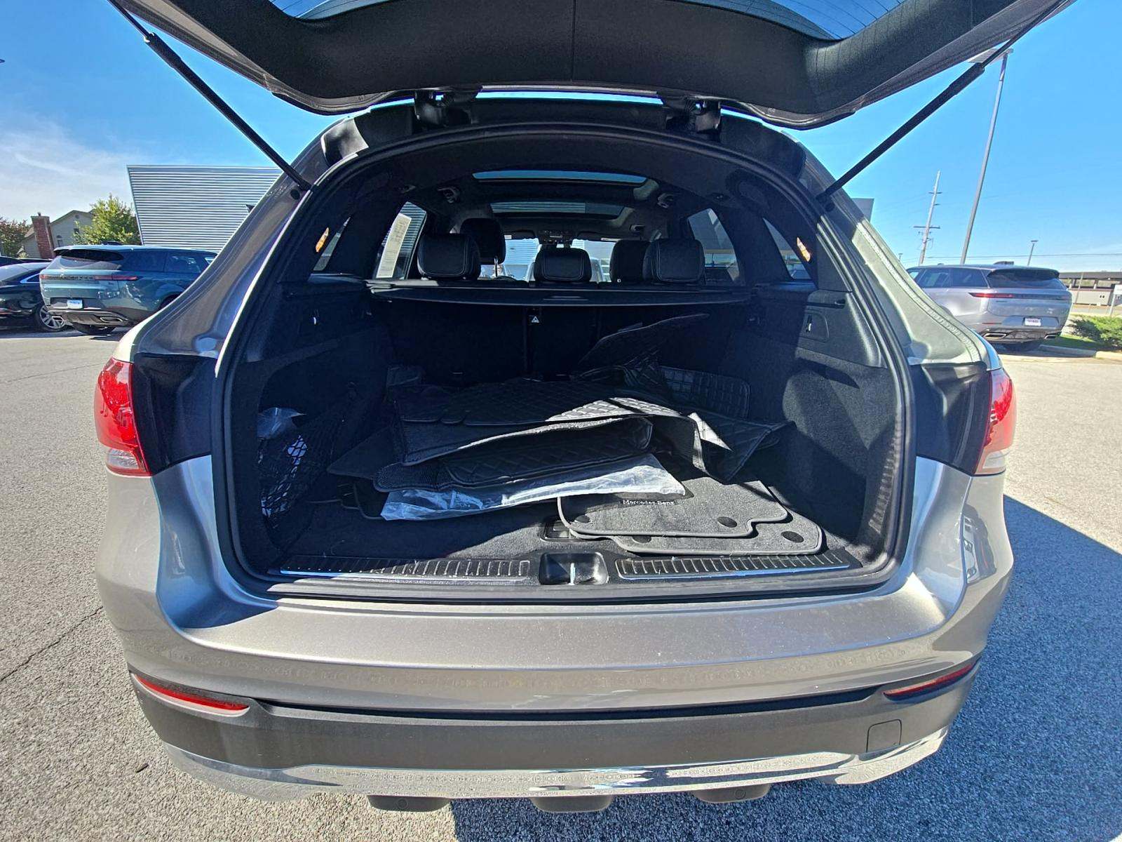 2022 Mercedes-Benz GLC GLC 300 AWD