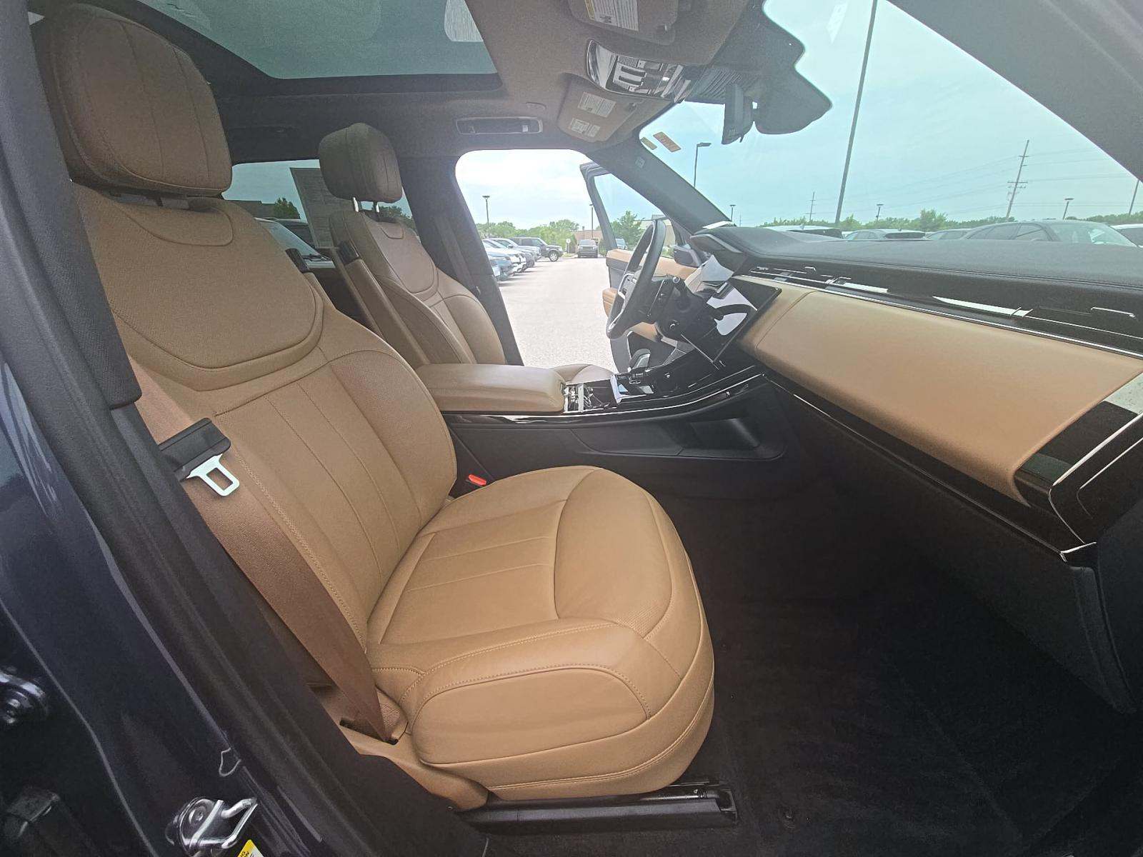 2024 Land Rover Range Rover Sport SE AWD