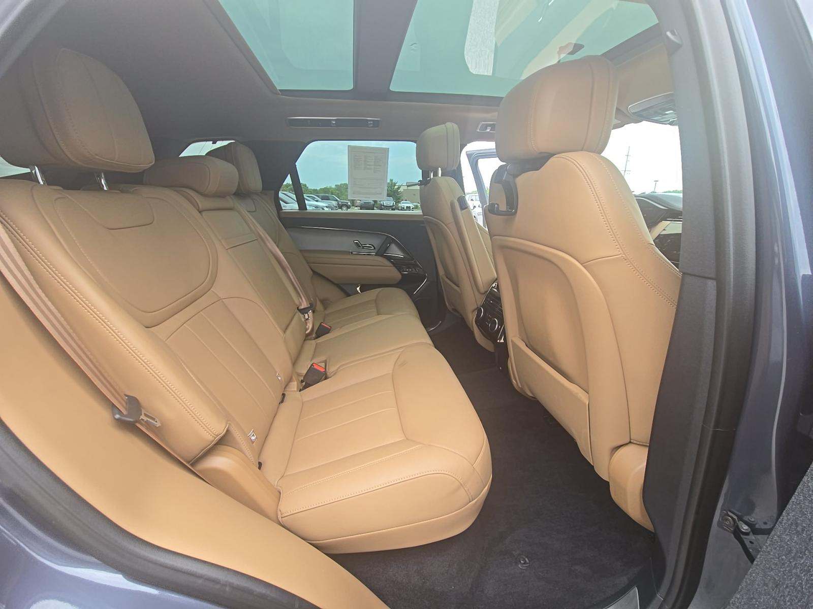 2024 Land Rover Range Rover Sport SE AWD