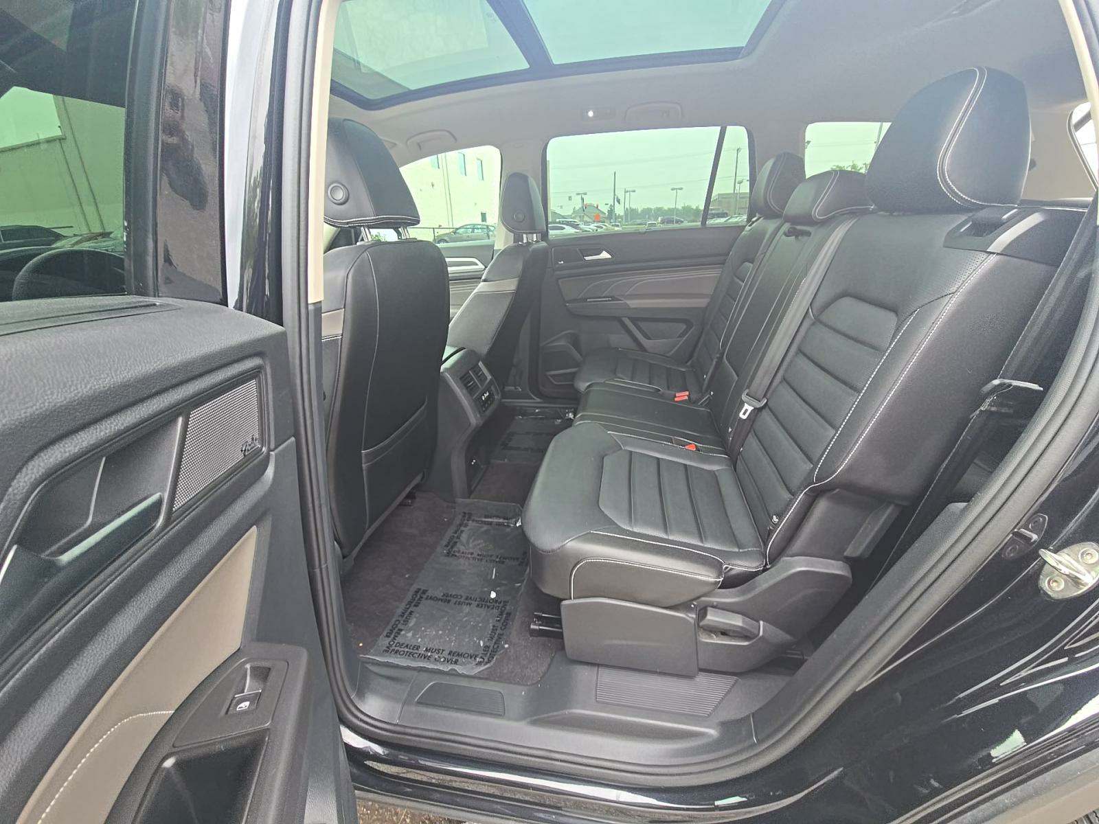 2023 Volkswagen Atlas 3.6L SEL Premium R-Line AWD