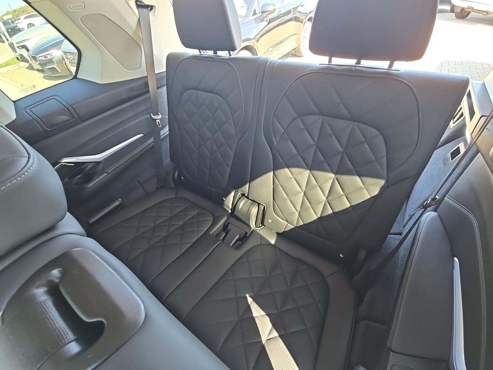 2024 BMW X7 xDrive40i AWD