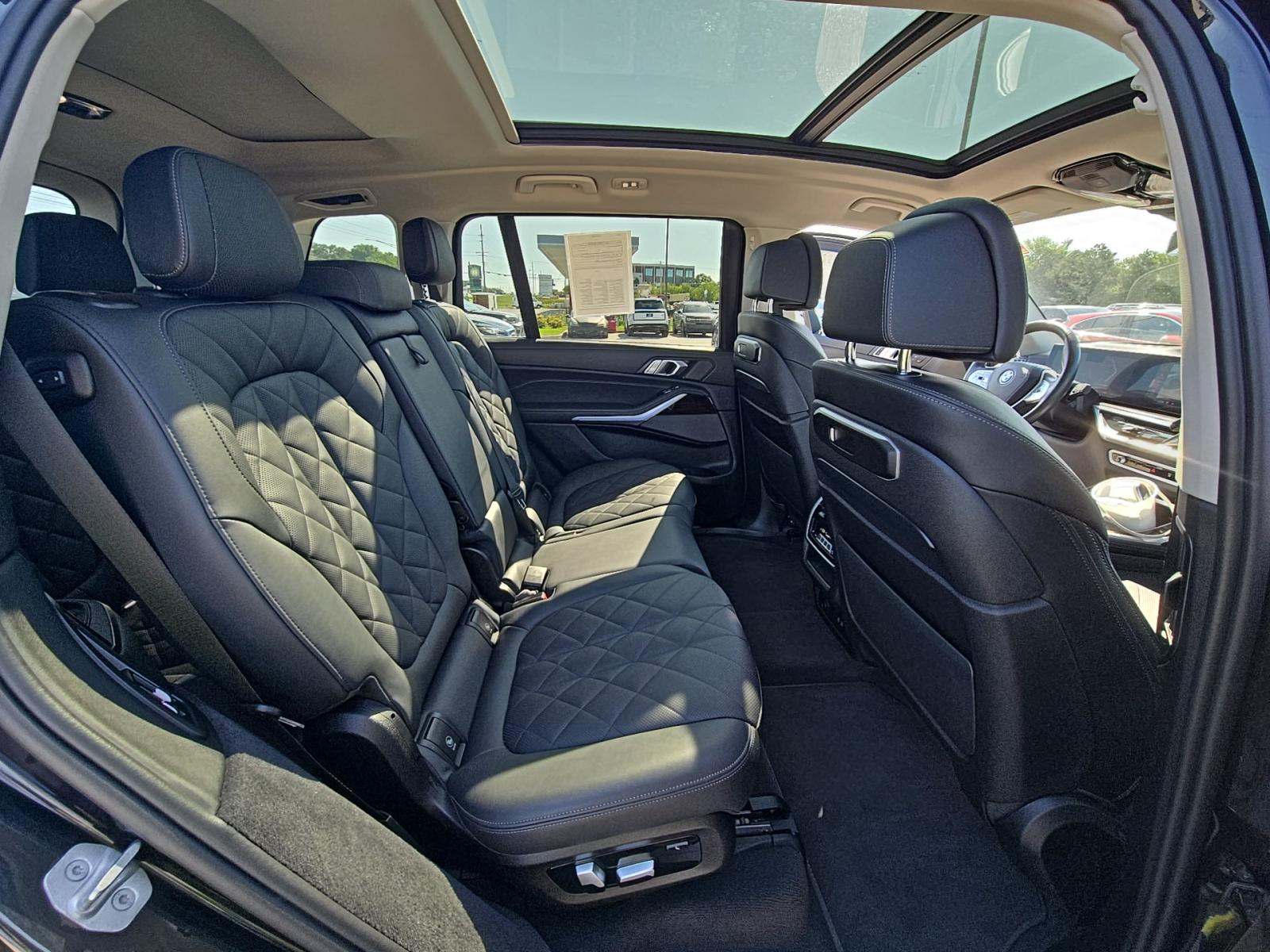 2024 BMW X7 xDrive40i AWD