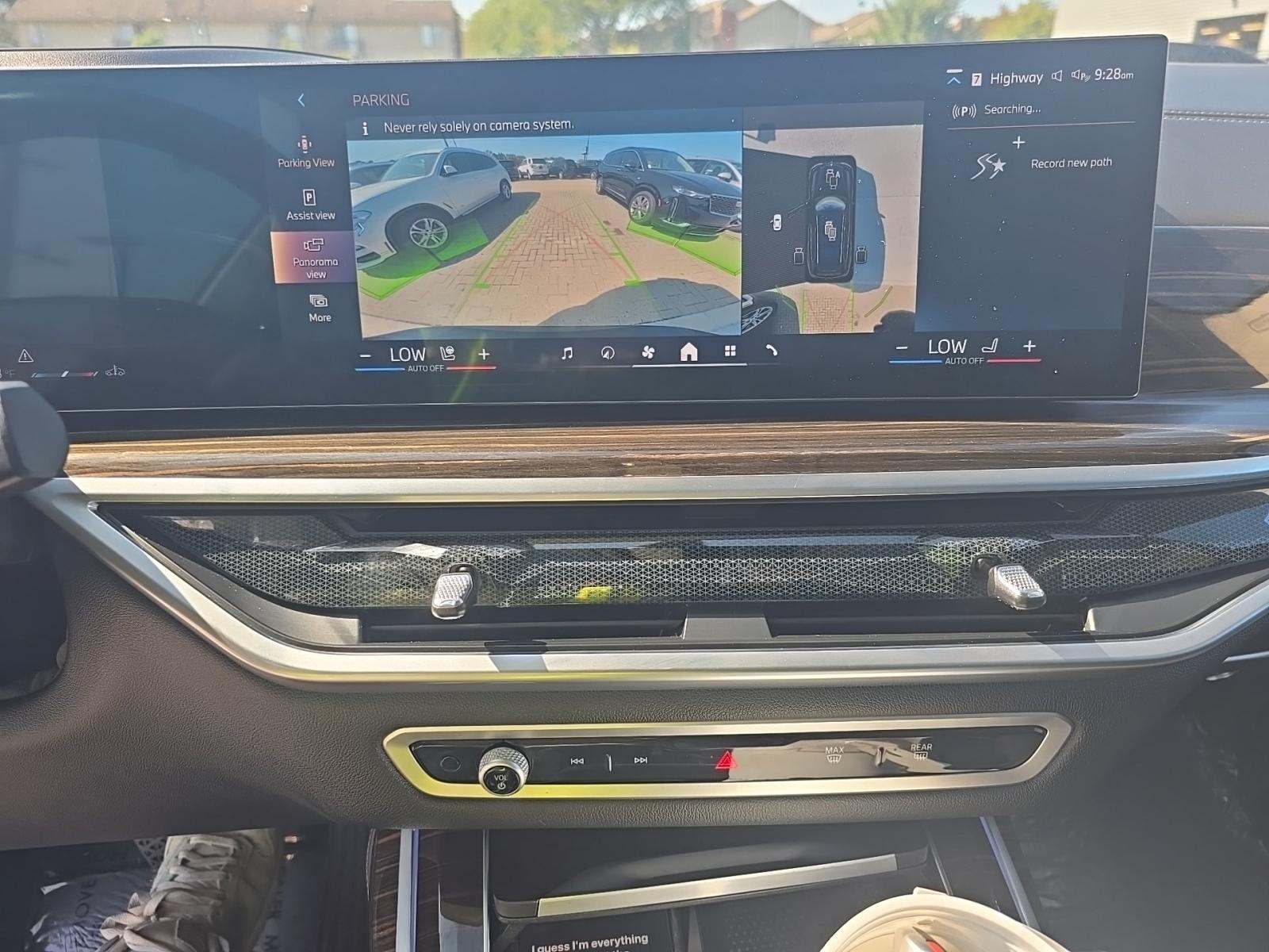 2024 BMW X7 xDrive40i AWD