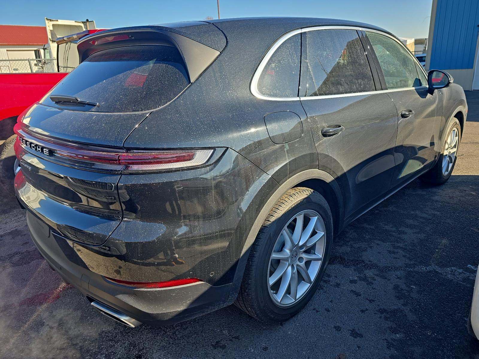 2025 Porsche Cayenne Base AWD