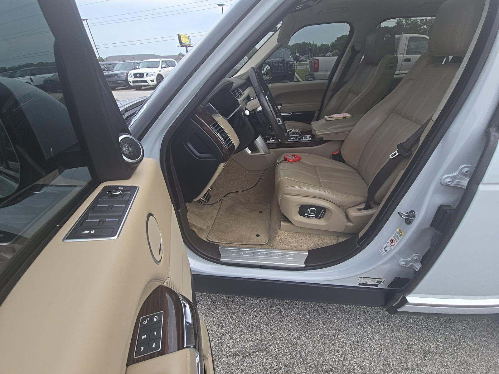 LAND ROVER RANGE ROVER - 2