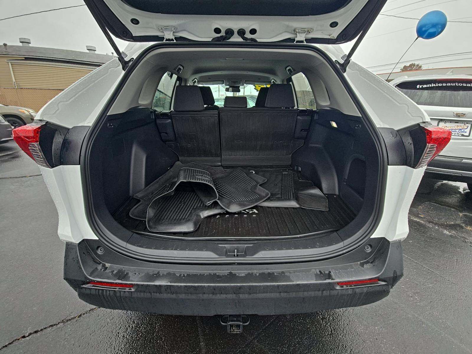 2024 Toyota RAV4 Hybrid LE AWD