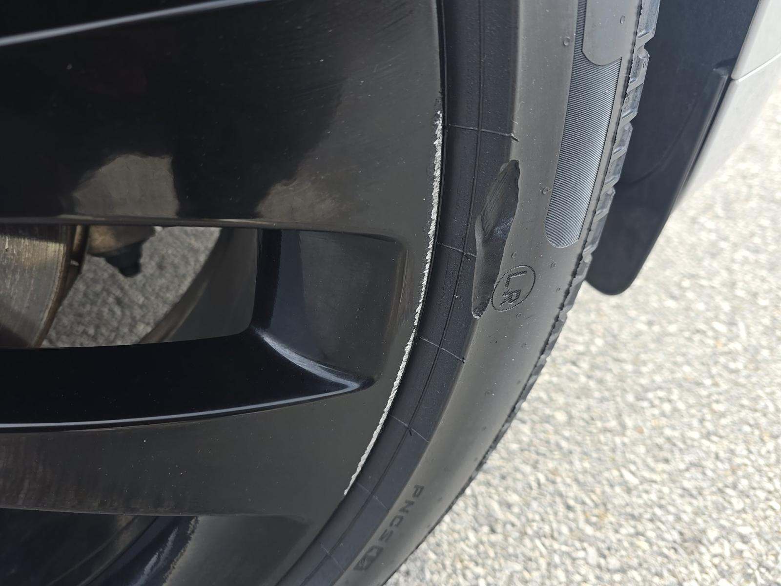 2025 Land Rover Range Rover Sport Plug-In Hybrid Dynamic SE AWD