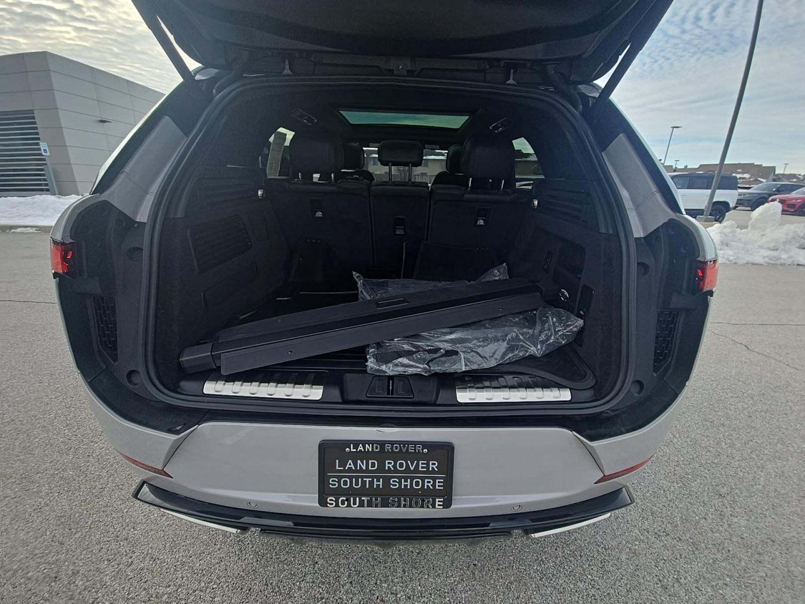 2025 Land Rover Range Rover Sport Plug-In Hybrid Dynamic SE AWD